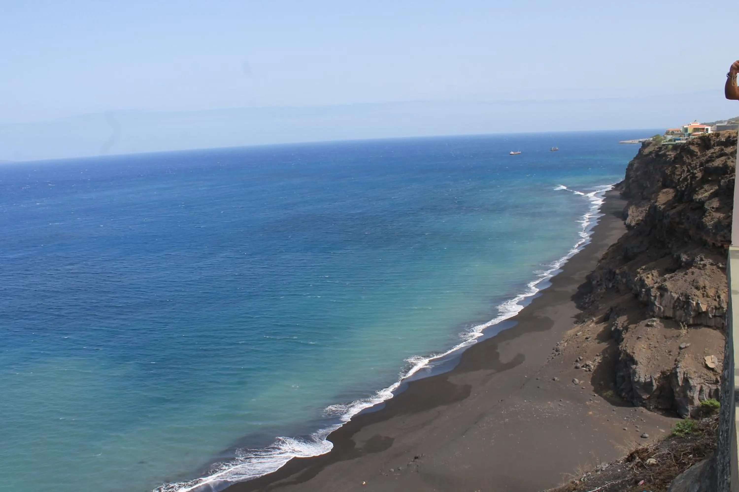 Beach in Hotel Ocean View & Restaurante Seafood
