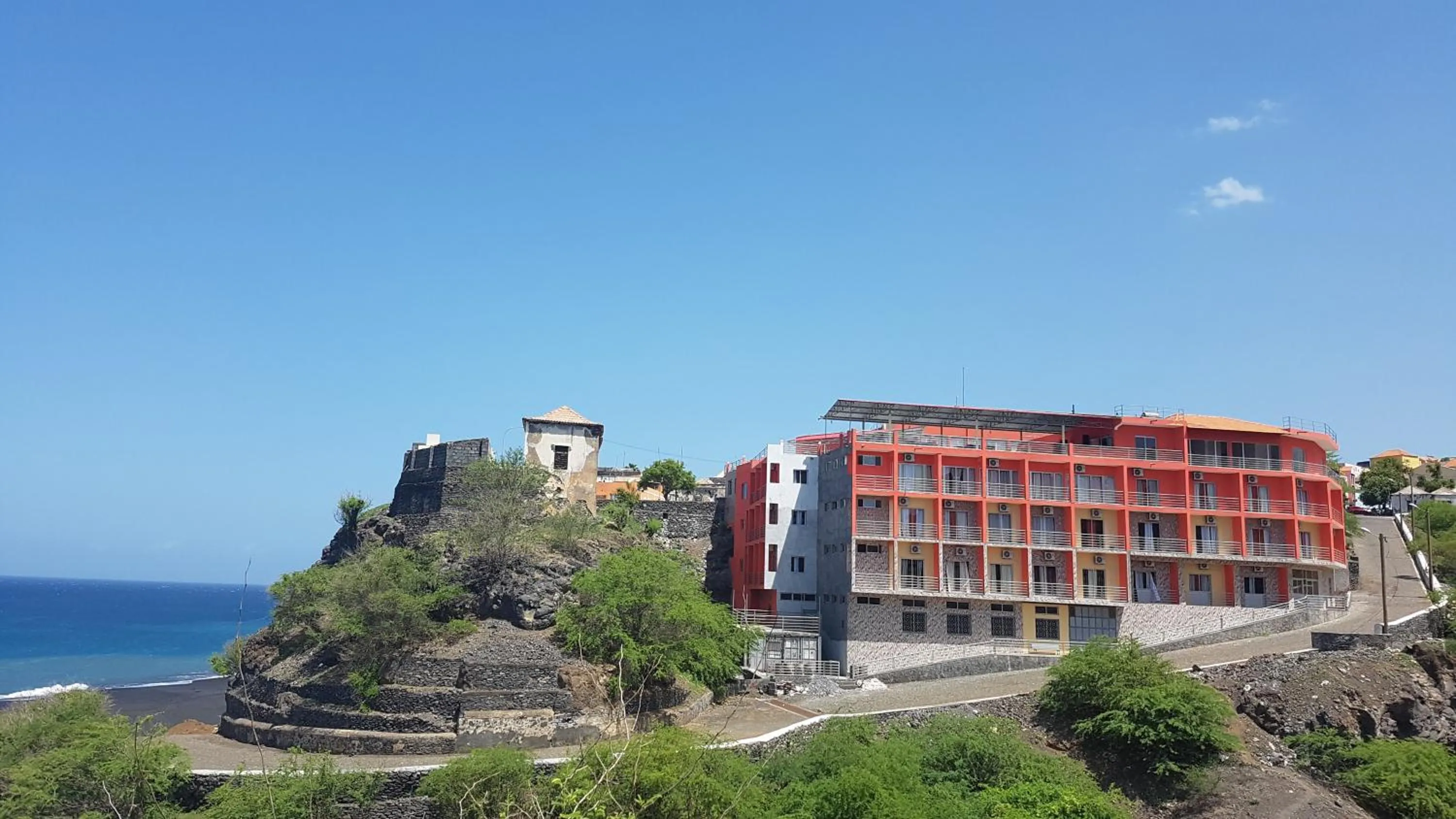 Property building in Hotel Ocean View & Restaurante Seafood