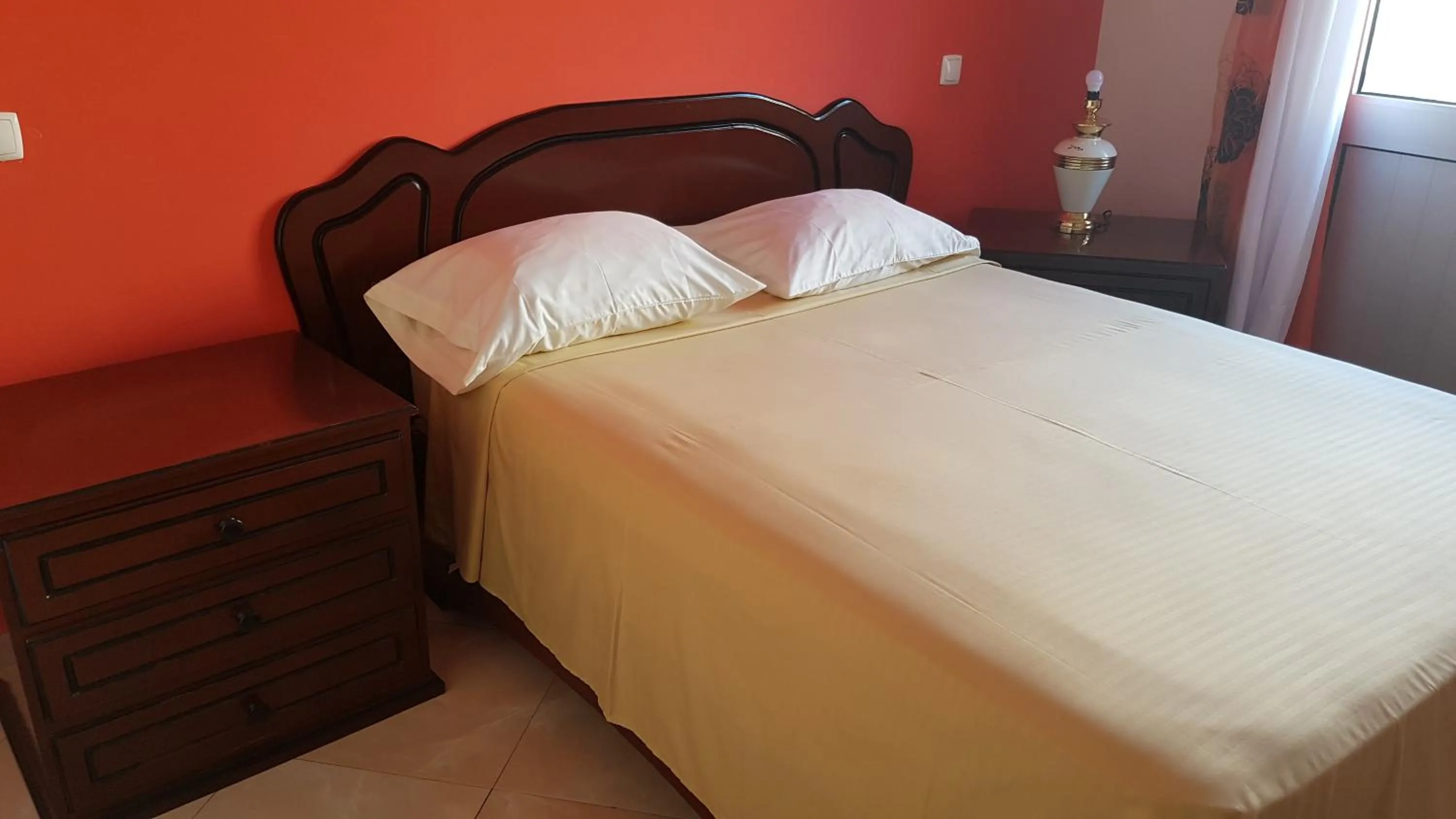 Bed in Hotel Ocean View & Restaurante Seafood