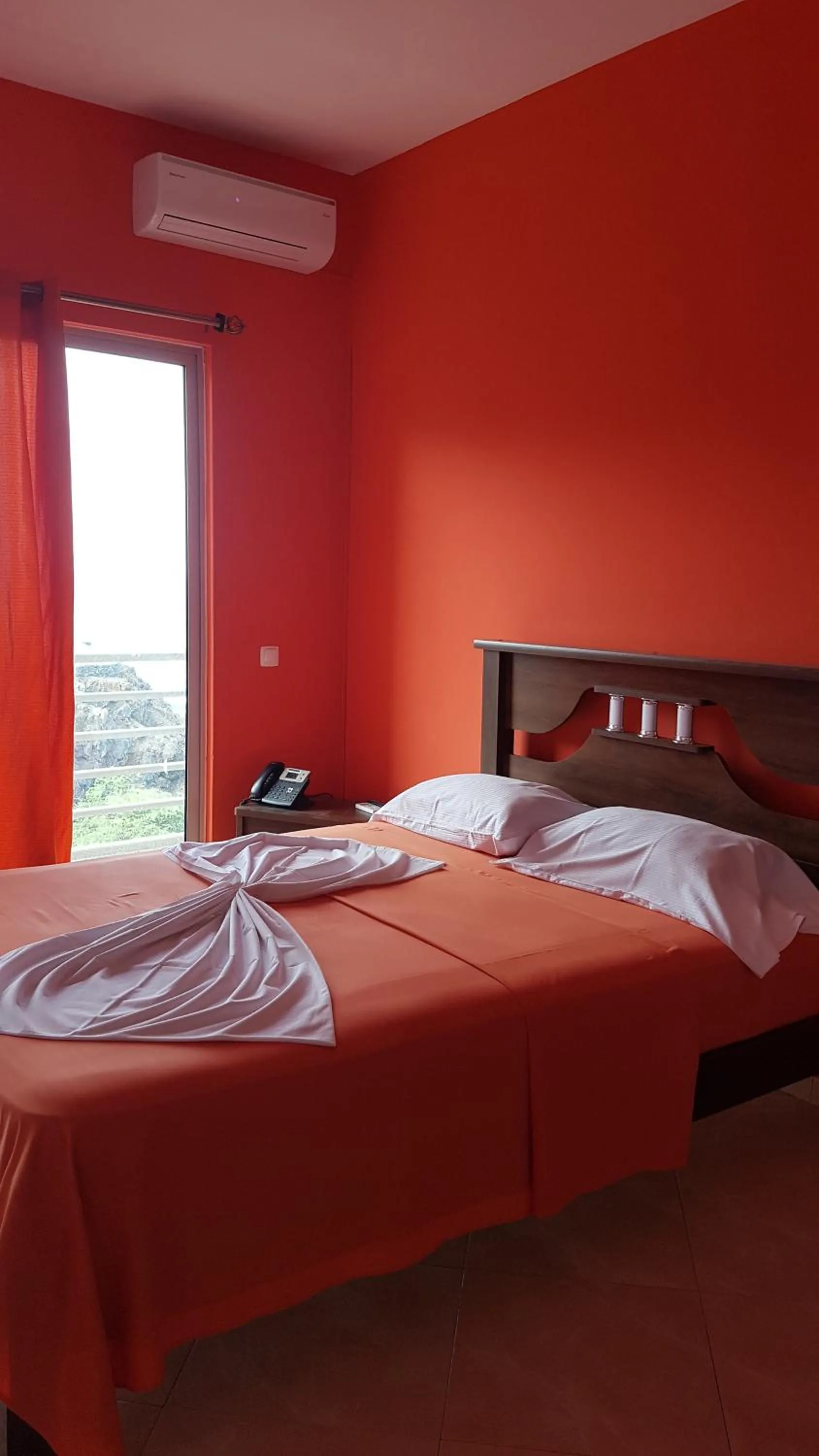 Bed in Hotel Ocean View & Restaurante Seafood