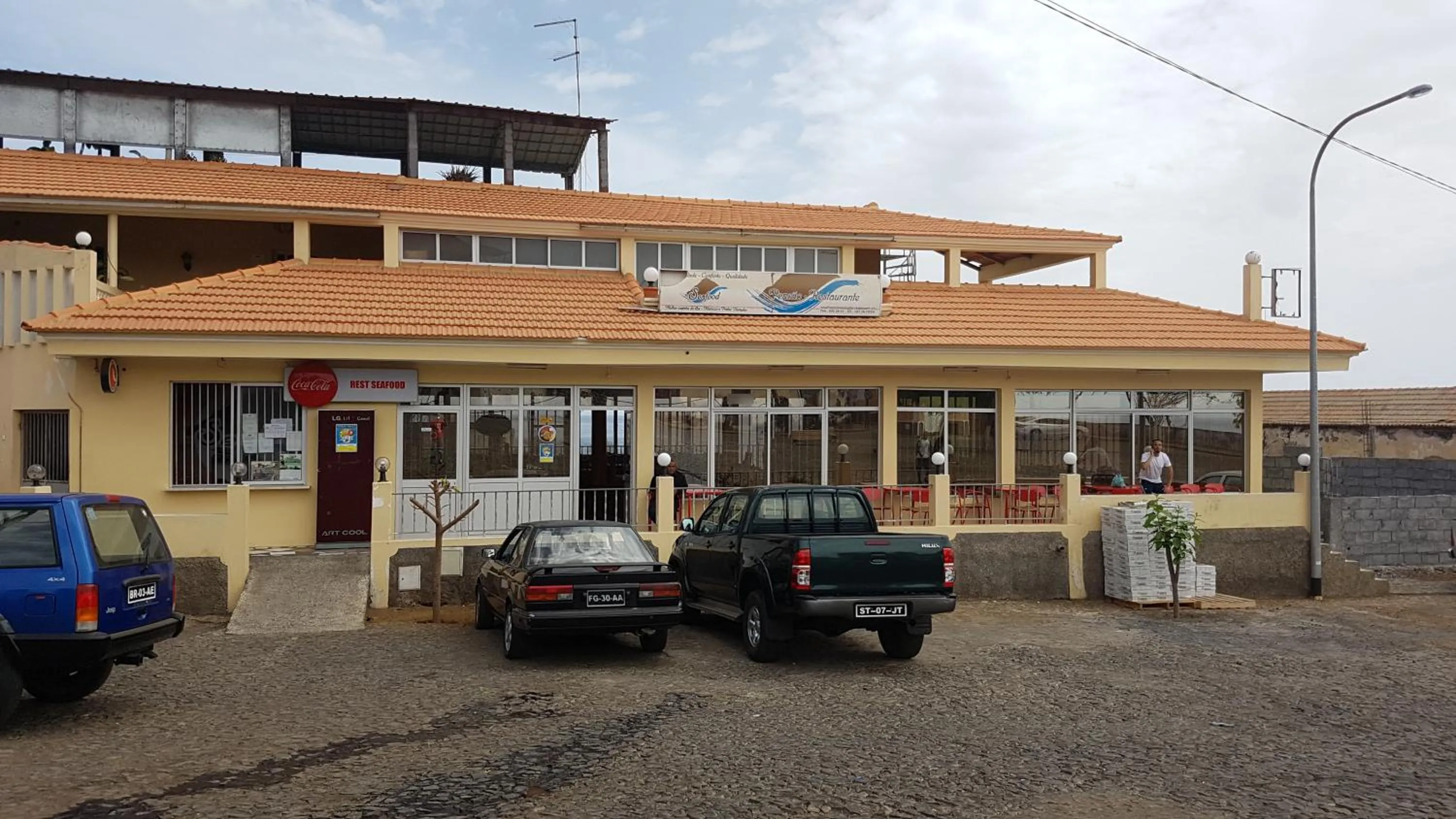 Restaurant/places to eat in Hotel Ocean View & Restaurante Seafood