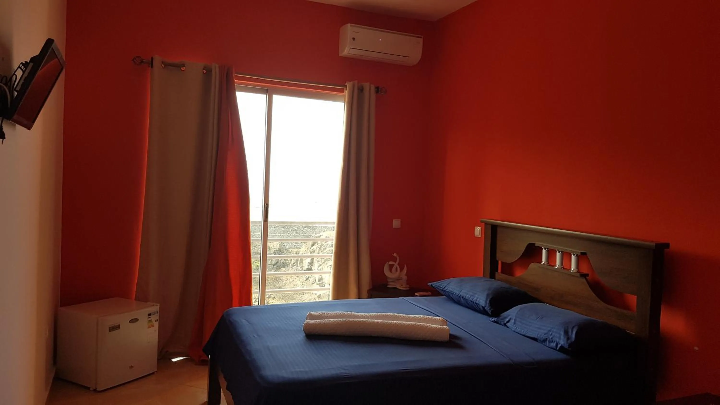 Bed in Hotel Ocean View & Restaurante Seafood