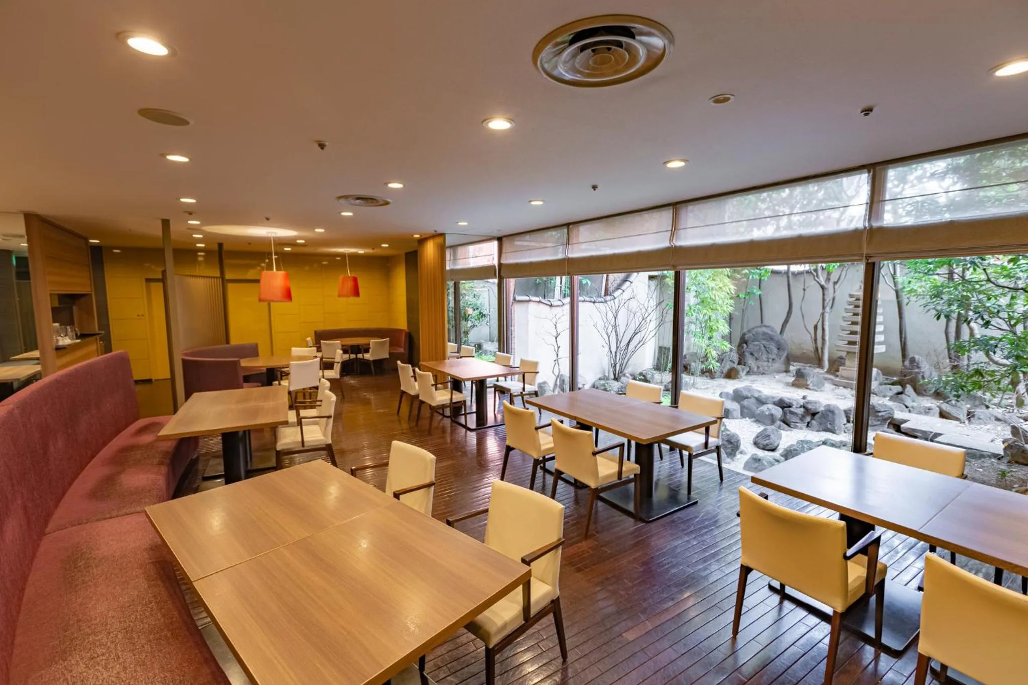 Restaurant/places to eat in ANA Crowne Plaza Hiroshima by IHG