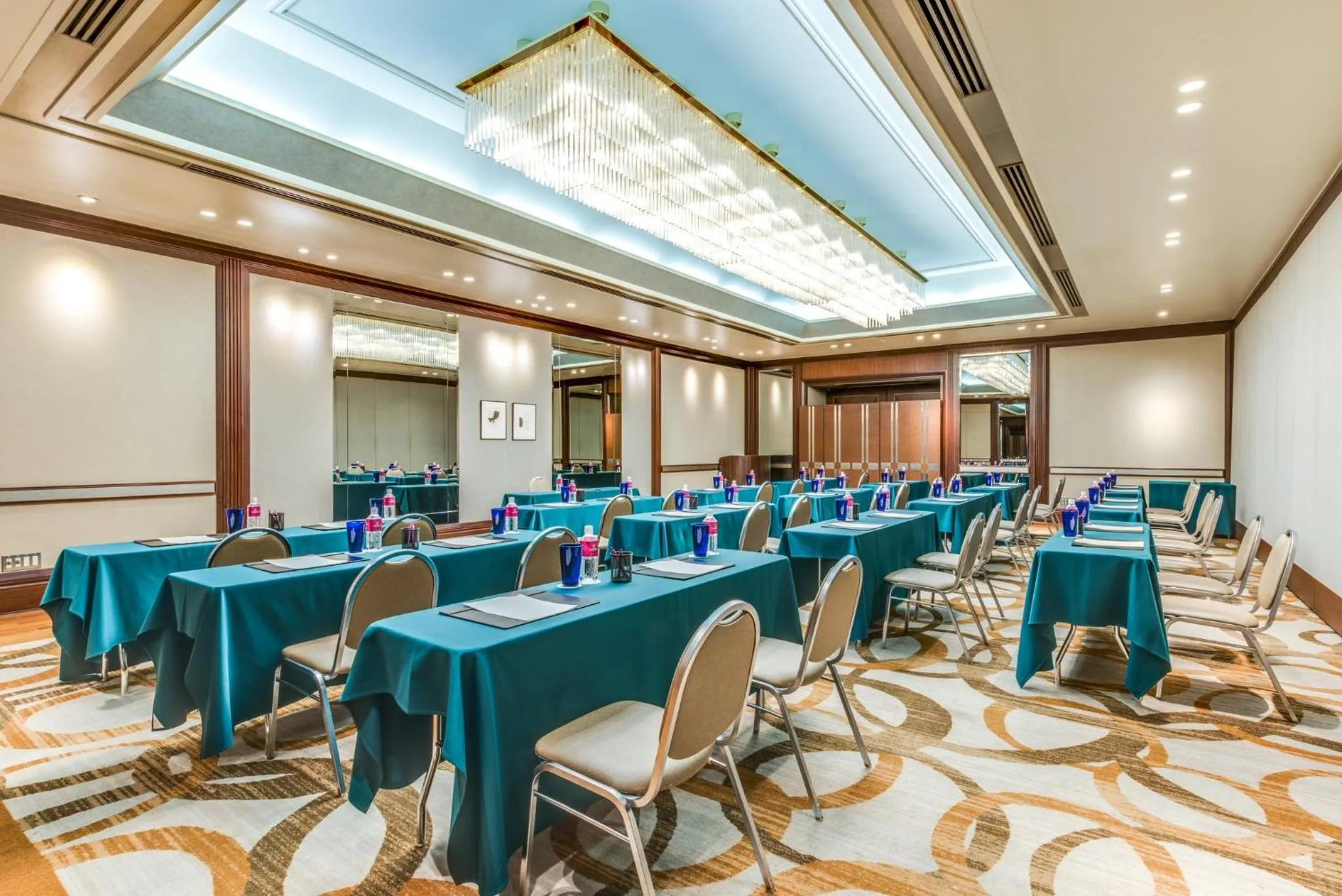 Meeting/conference room in ANA Crowne Plaza Hiroshima by IHG