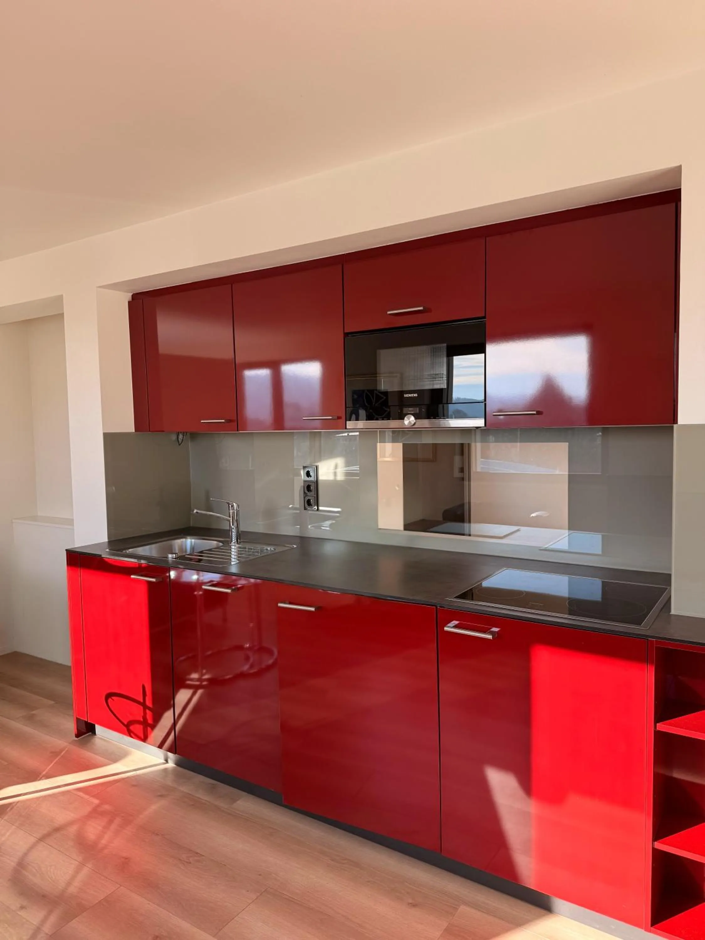 kitchen in MAVO Hospitality Esslingen Berliner Straße