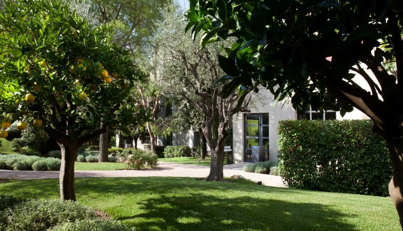 Garden in Résidence Hôtelière 4 étoiles Les Mas du Grand Vallon