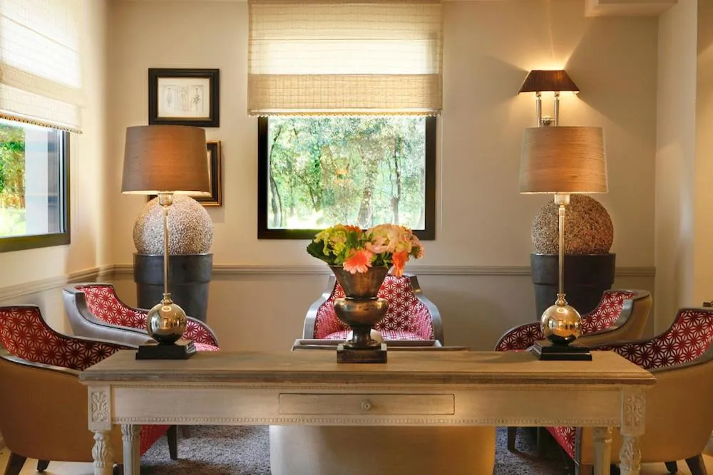 Lobby or reception in Résidence Hôtelière 4 étoiles Les Mas du Grand Vallon