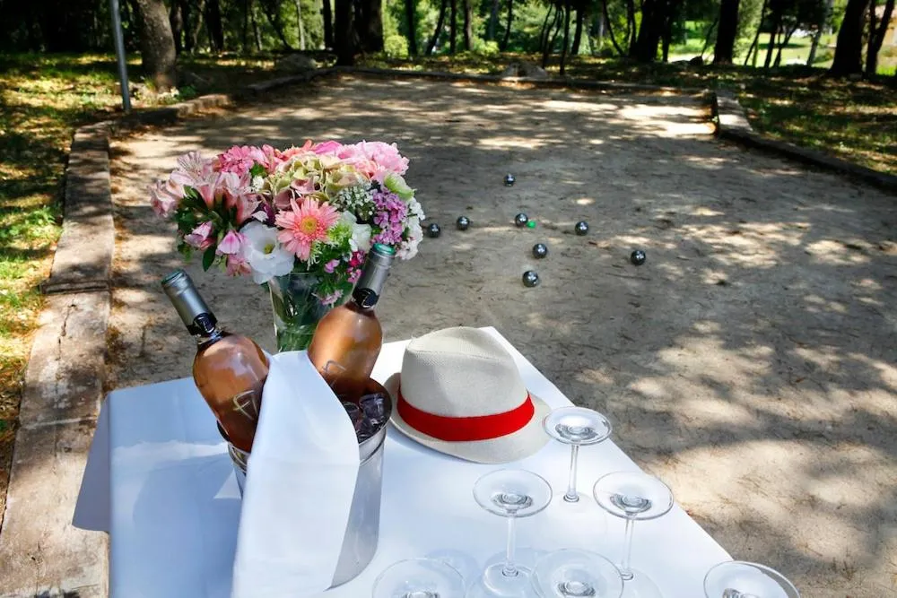 Activities in Résidence Hôtelière 4 étoiles Les Mas du Grand Vallon