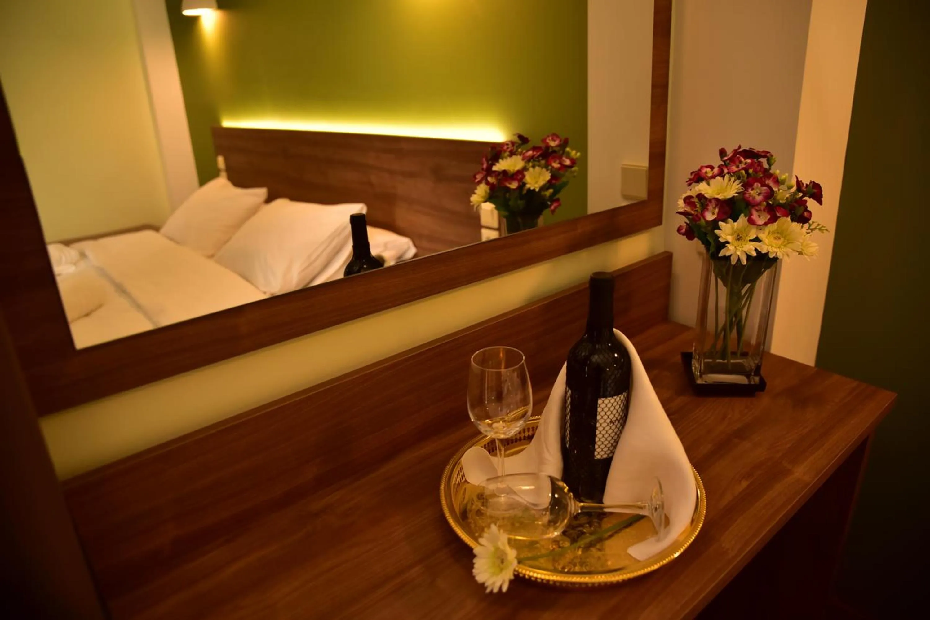 Bedroom, Bed in Mont Helmos Hotel