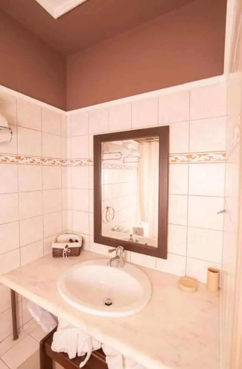 Bathroom in Mont Helmos Hotel