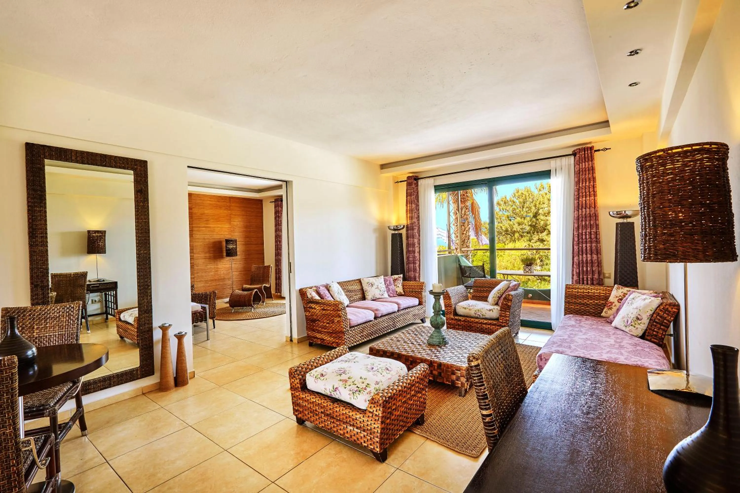 Day in Ilio Mare Hotel