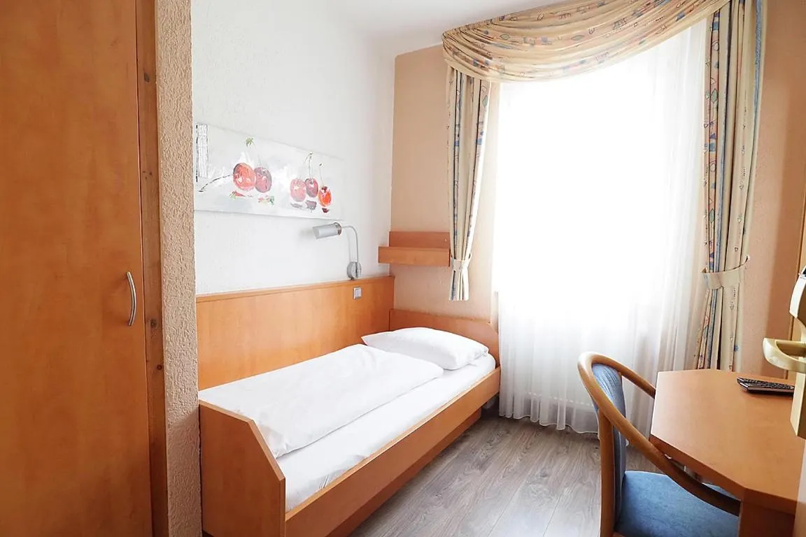 Bed in Hotel Europa - Restaurant