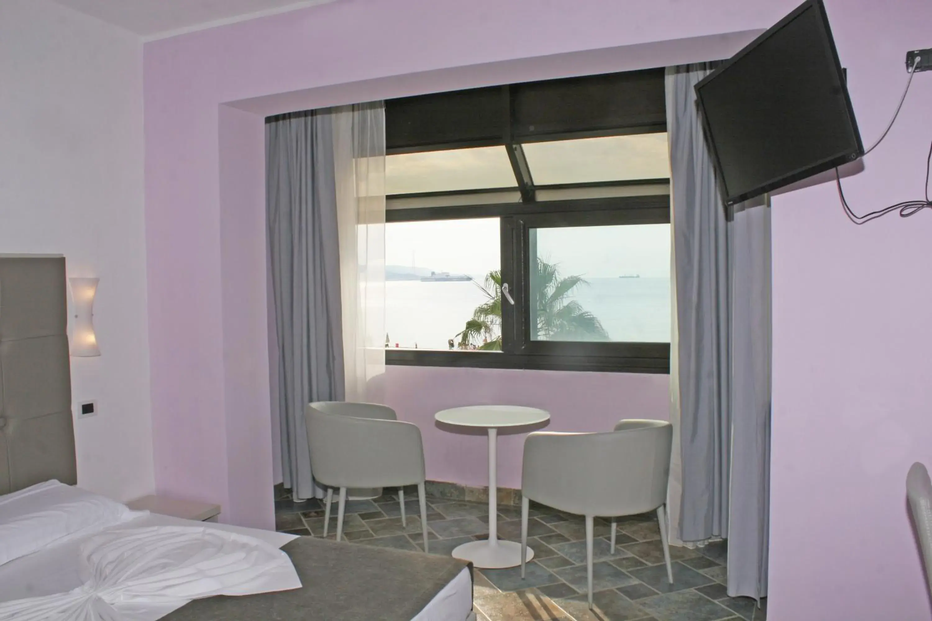 Double Room with Sea View in BB Oasis Double Room with Sea View in BB Oasis