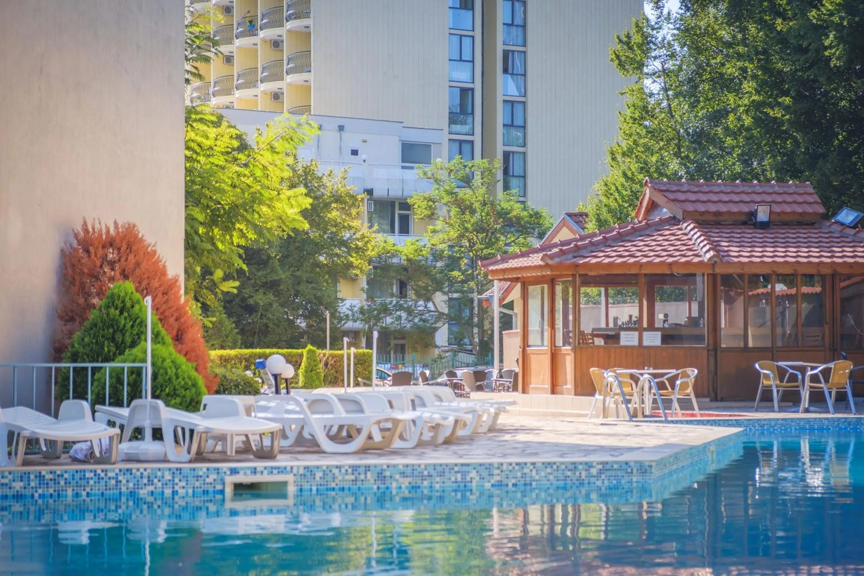 Swimming pool in Hotel Rеgina - Golden Sands All Inclusive