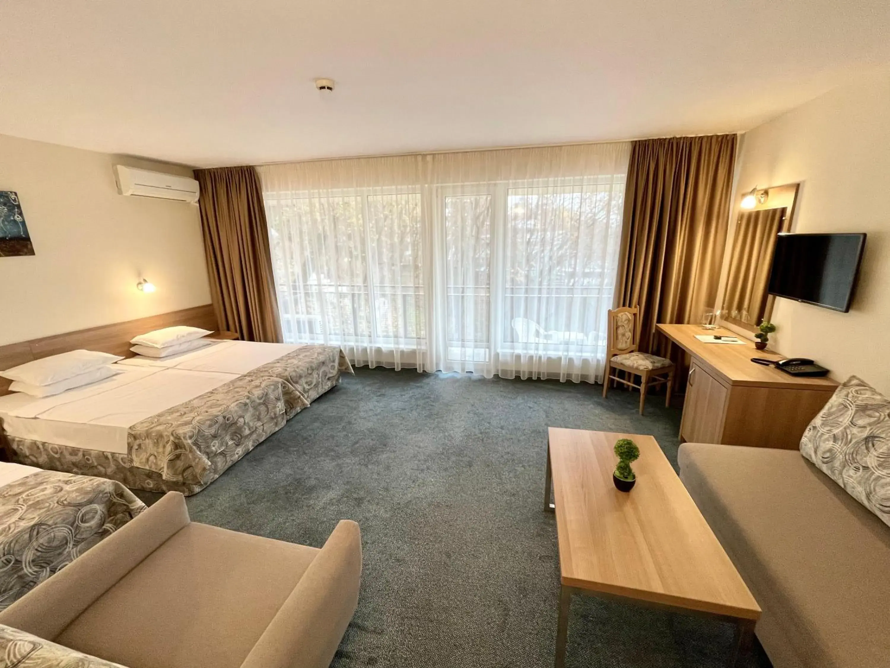Family Room with Balcony in BSA Gradina Hotel & Aquapark - All Inclusive Family Room with Balcony in BSA Gradina Hotel & Aquapark - All Inclusive