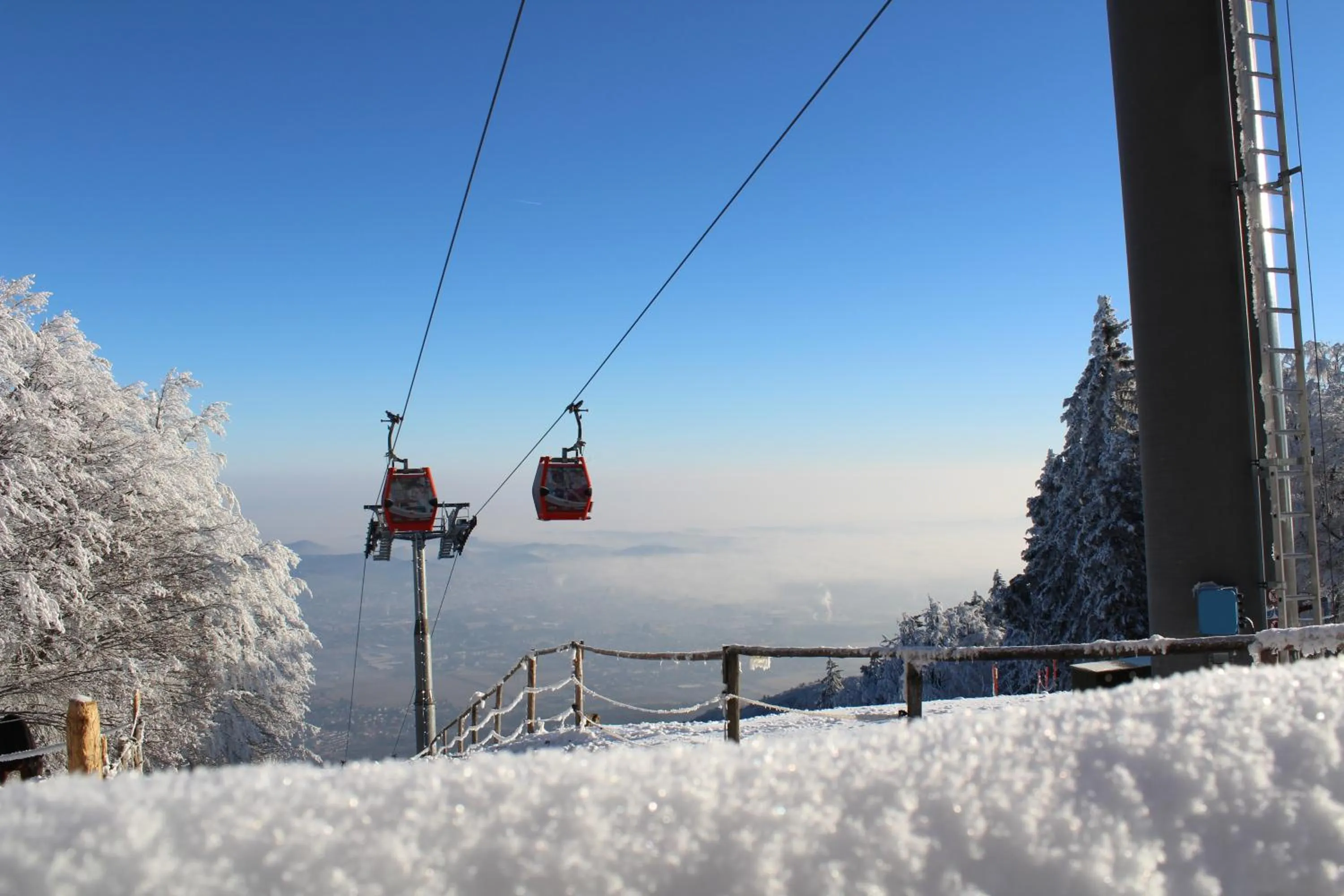 Skiing in Pohorje Village Wellbeing Resort - Forest Hotel Videc