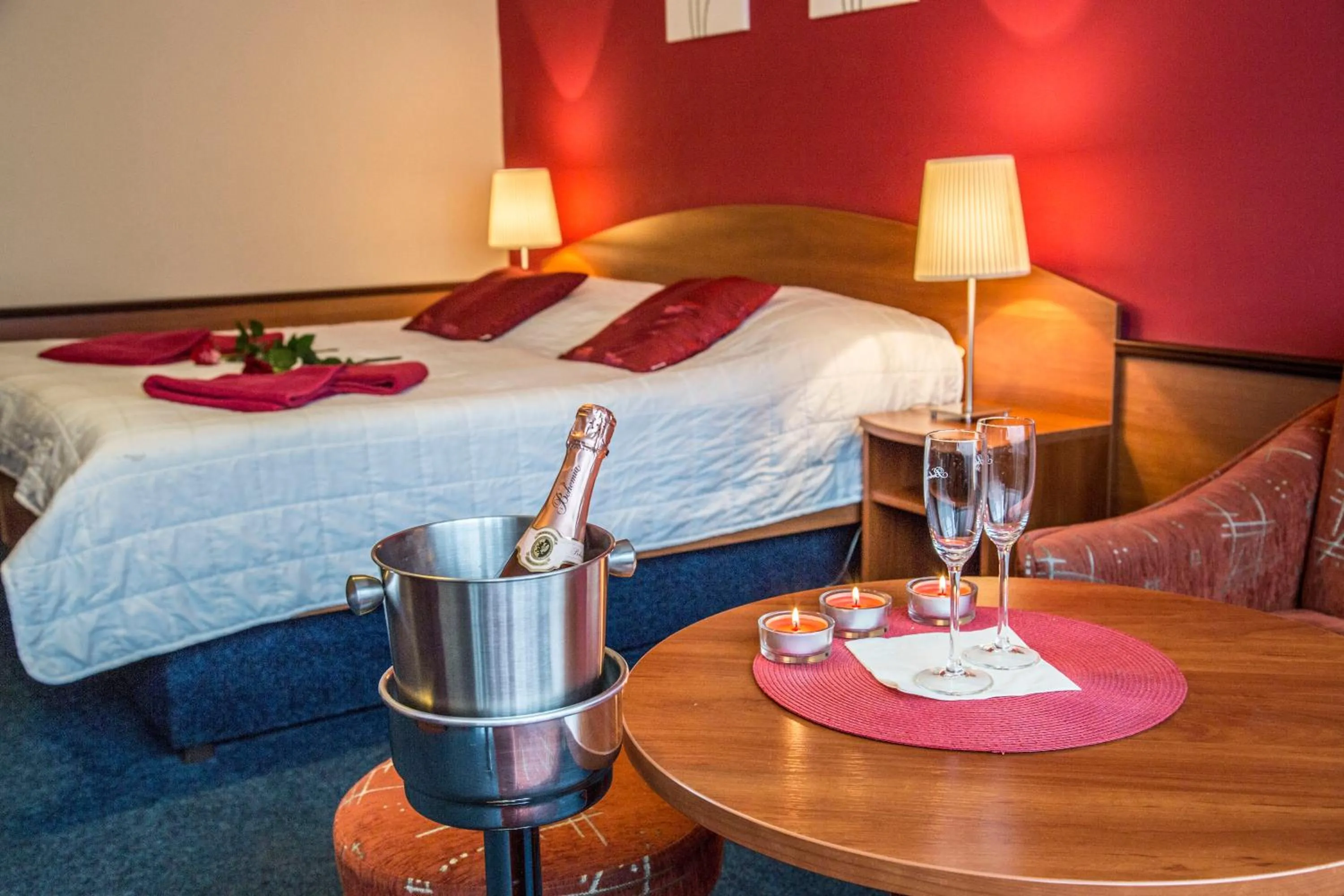 Decorative detail, Bed in Hotel Centrum Harrachov