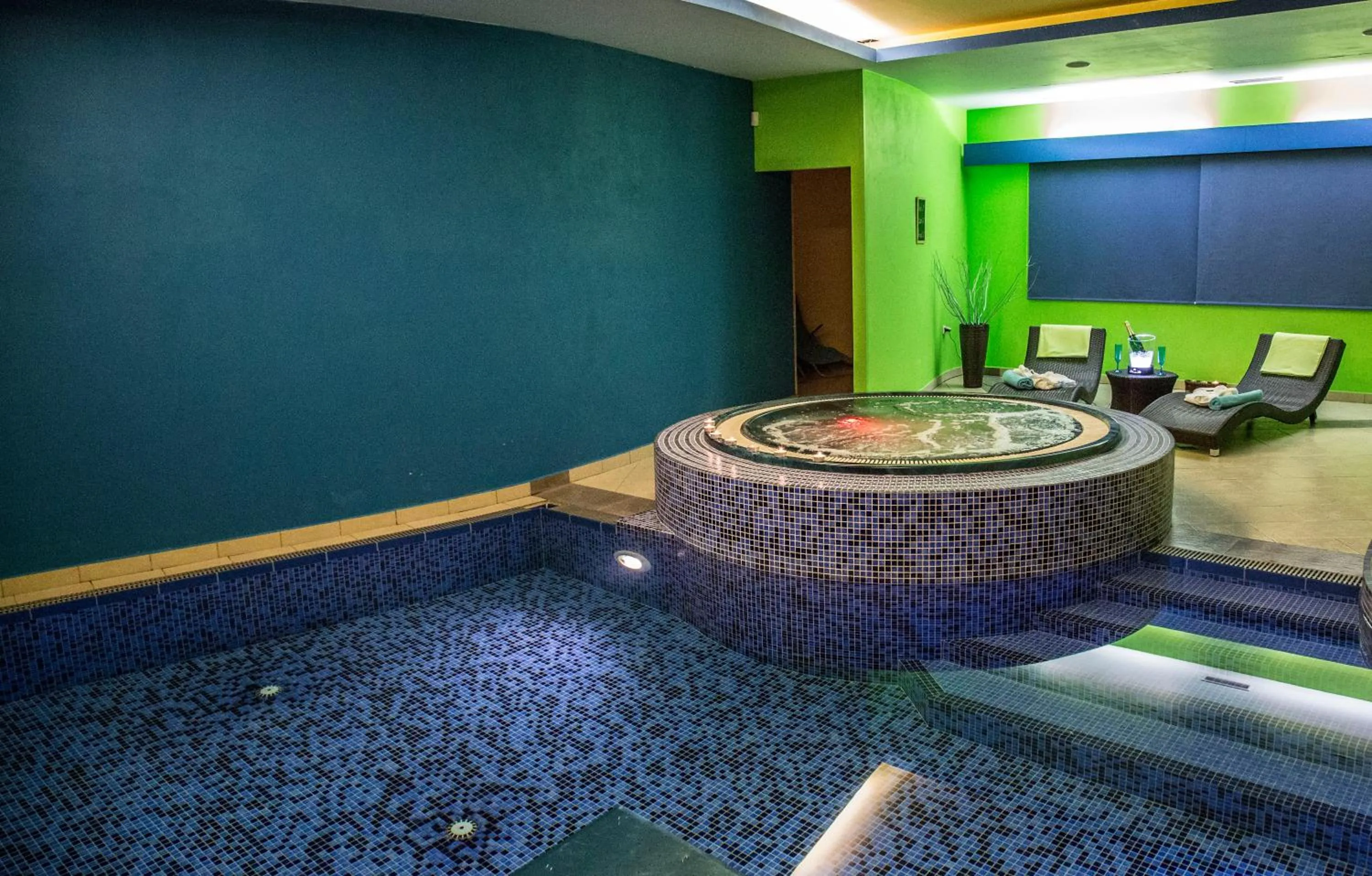 Hot Tub in Hotel Centrum Harrachov