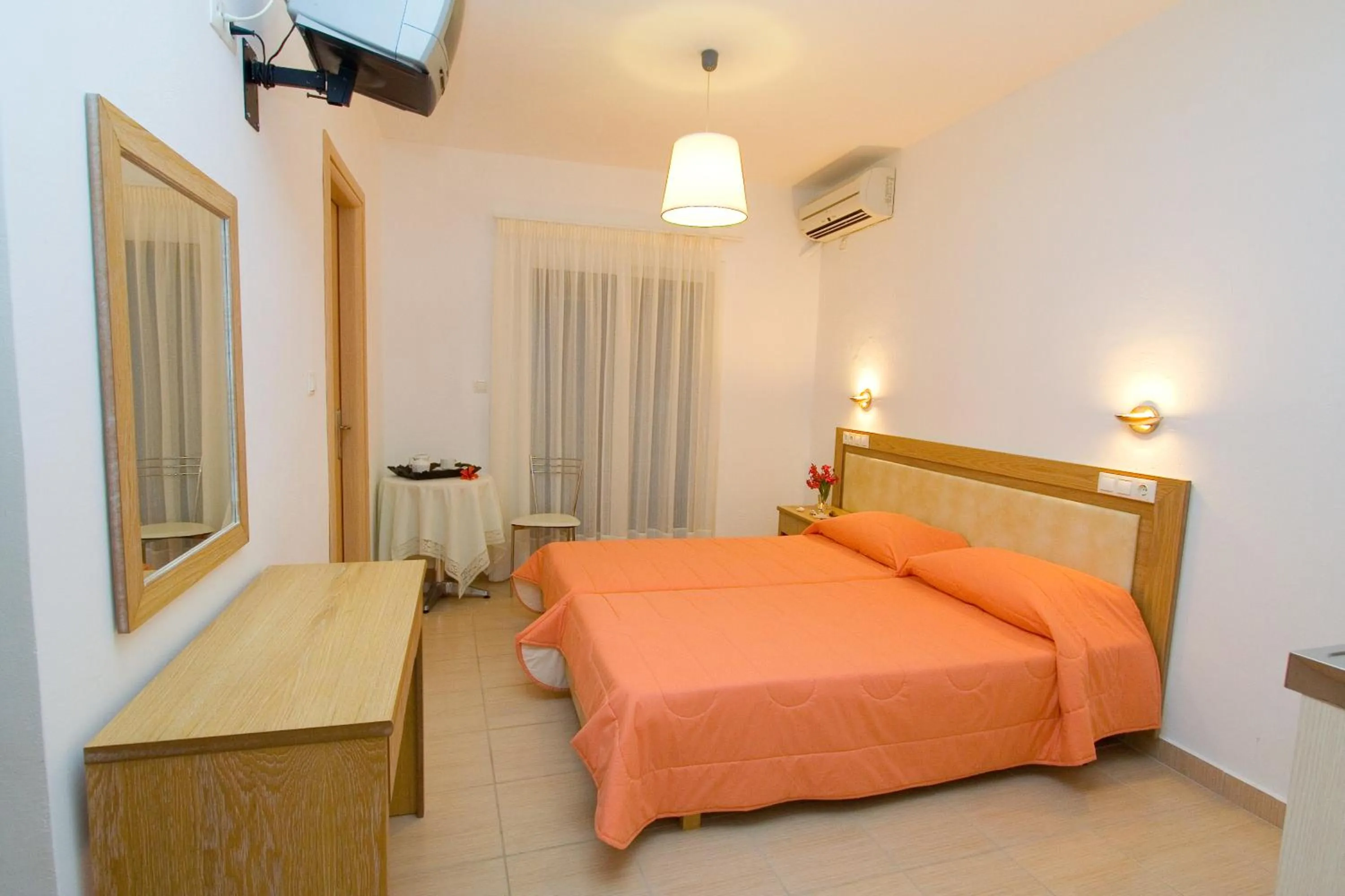 Bedroom in Evita's Studios