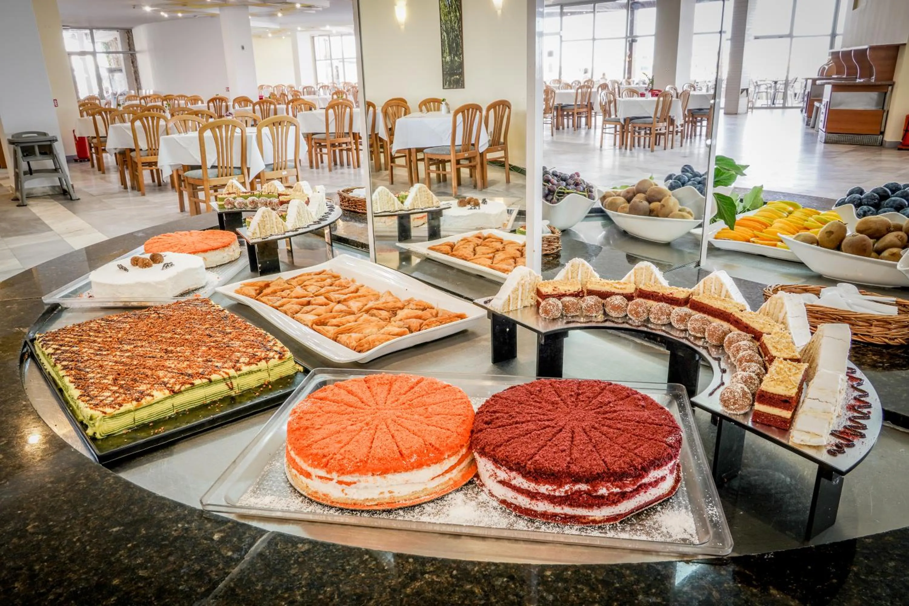 Restaurant/places to eat in Hotel Gergana - Ultra All Inclusive