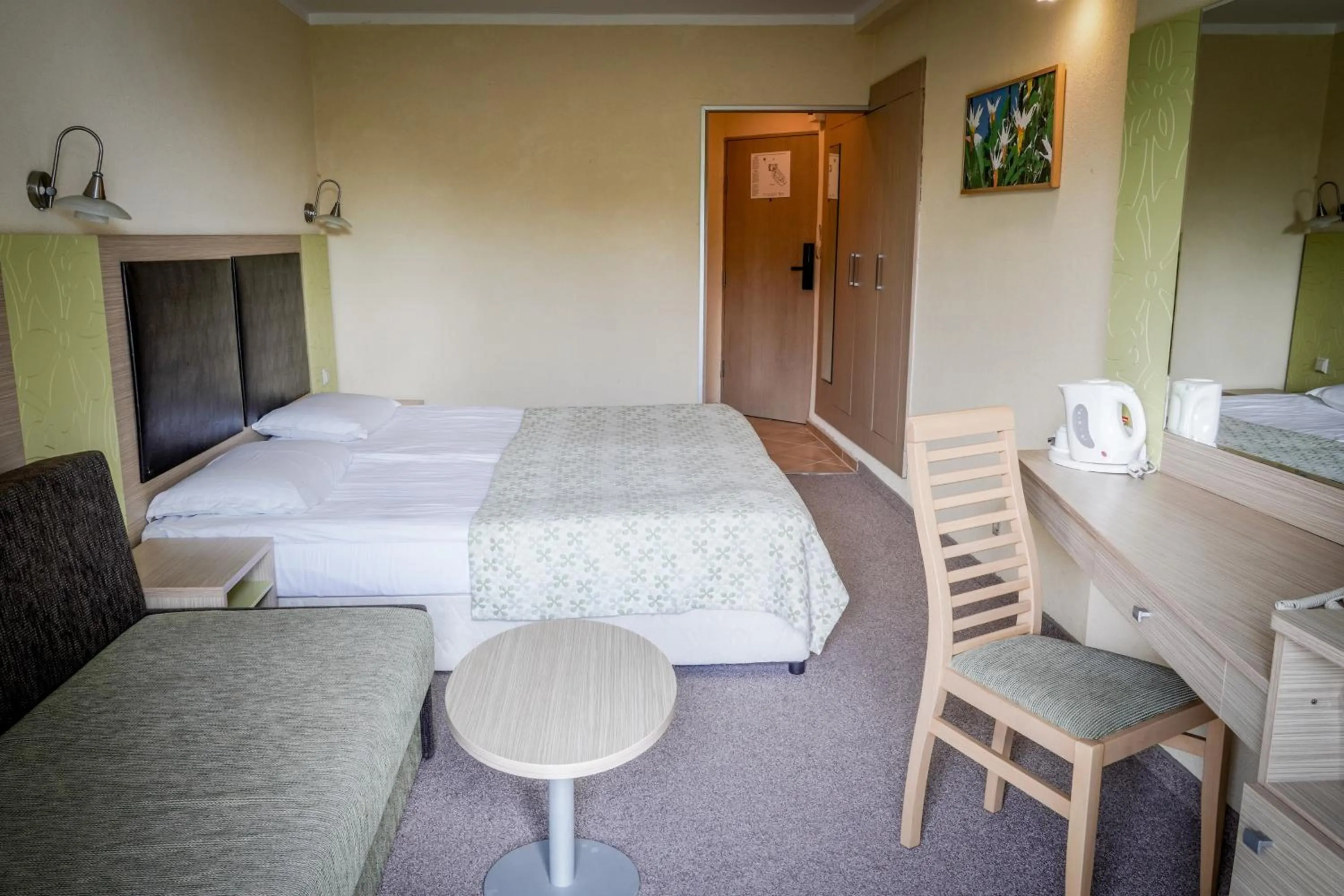 Bedroom, Bed in Hotel Gergana - Ultra All Inclusive