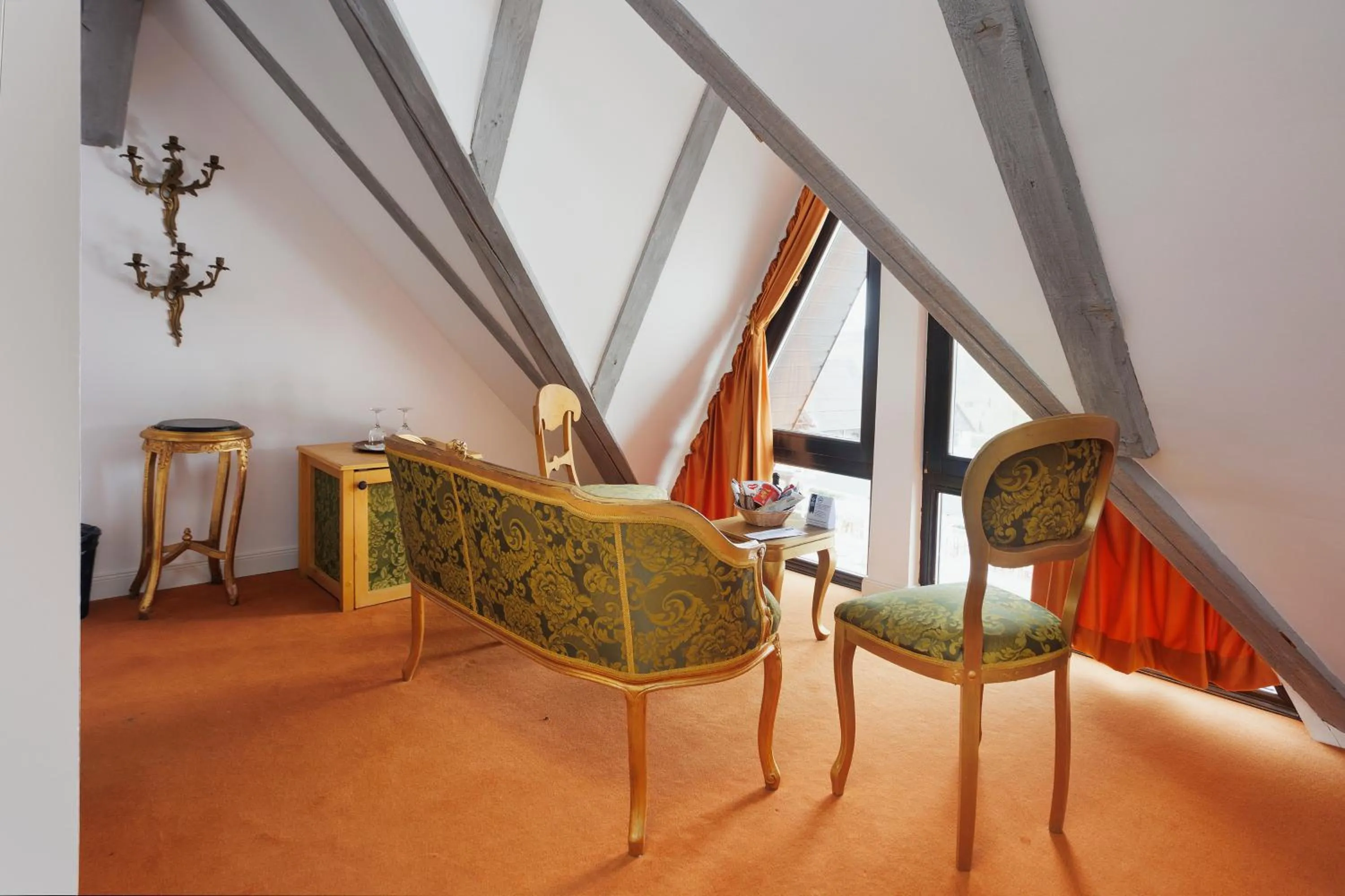 Living room in Conacul Archia