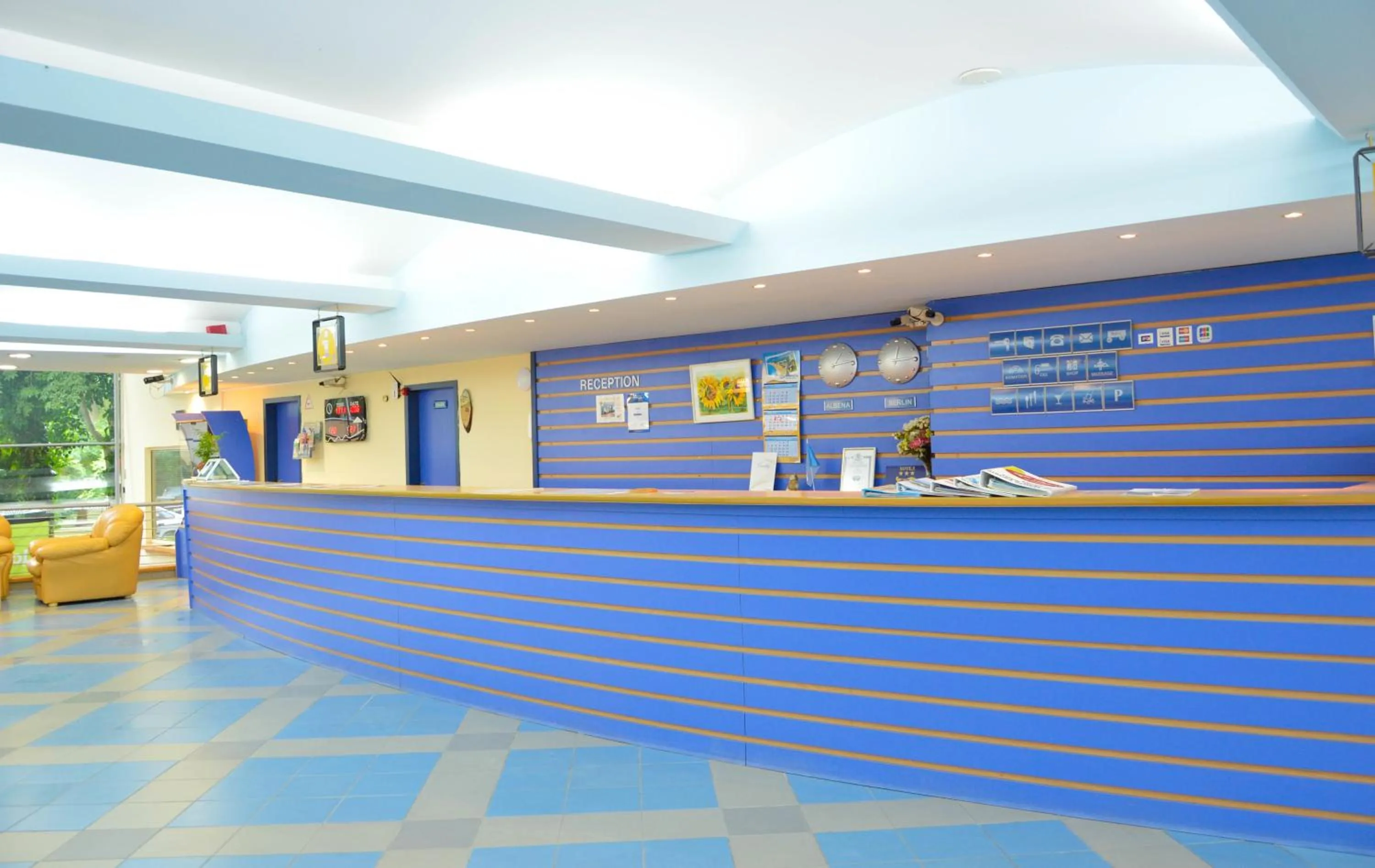 Lobby or reception in Hotel Mura