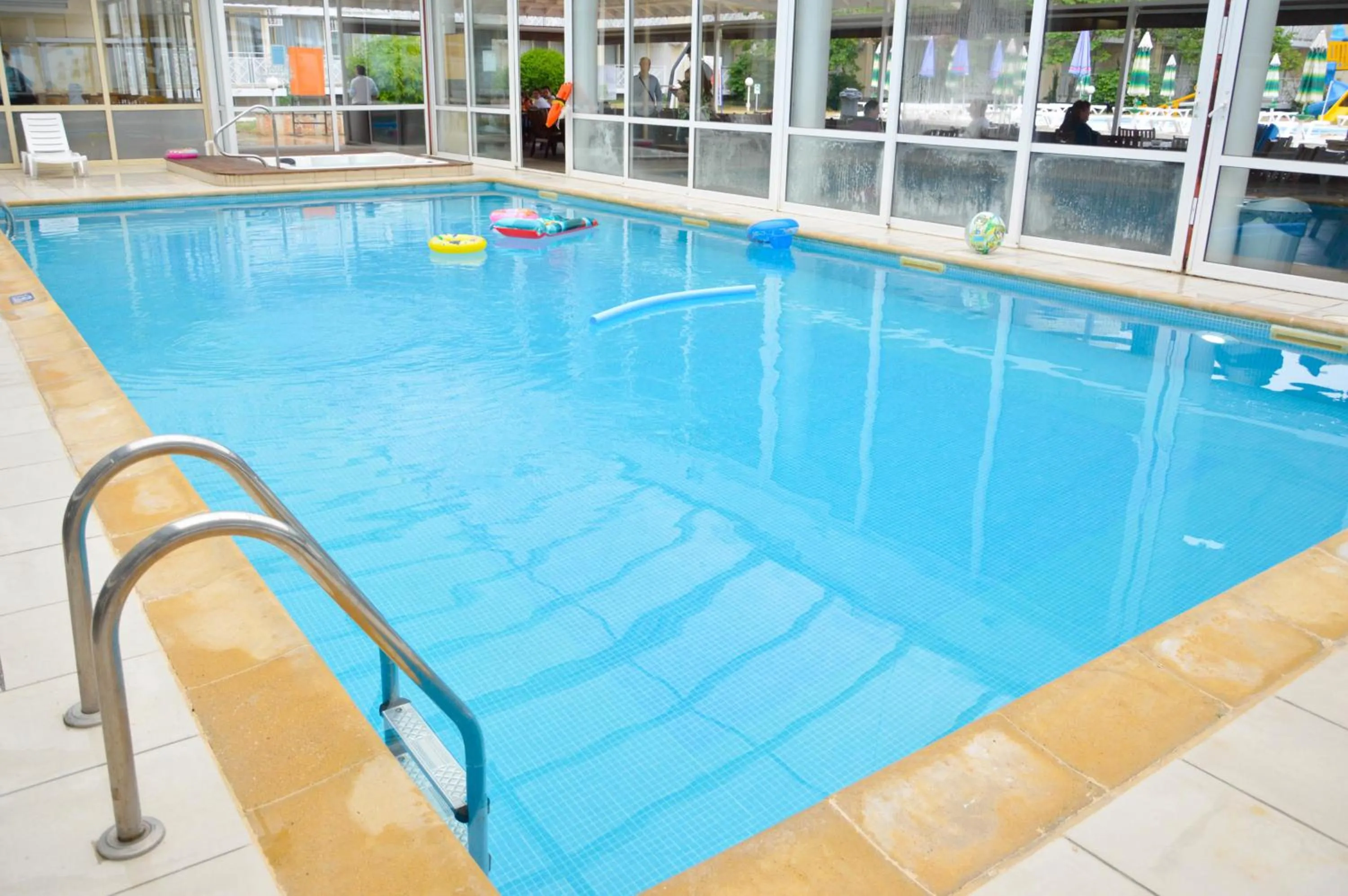 Swimming pool in Hotel Mura
