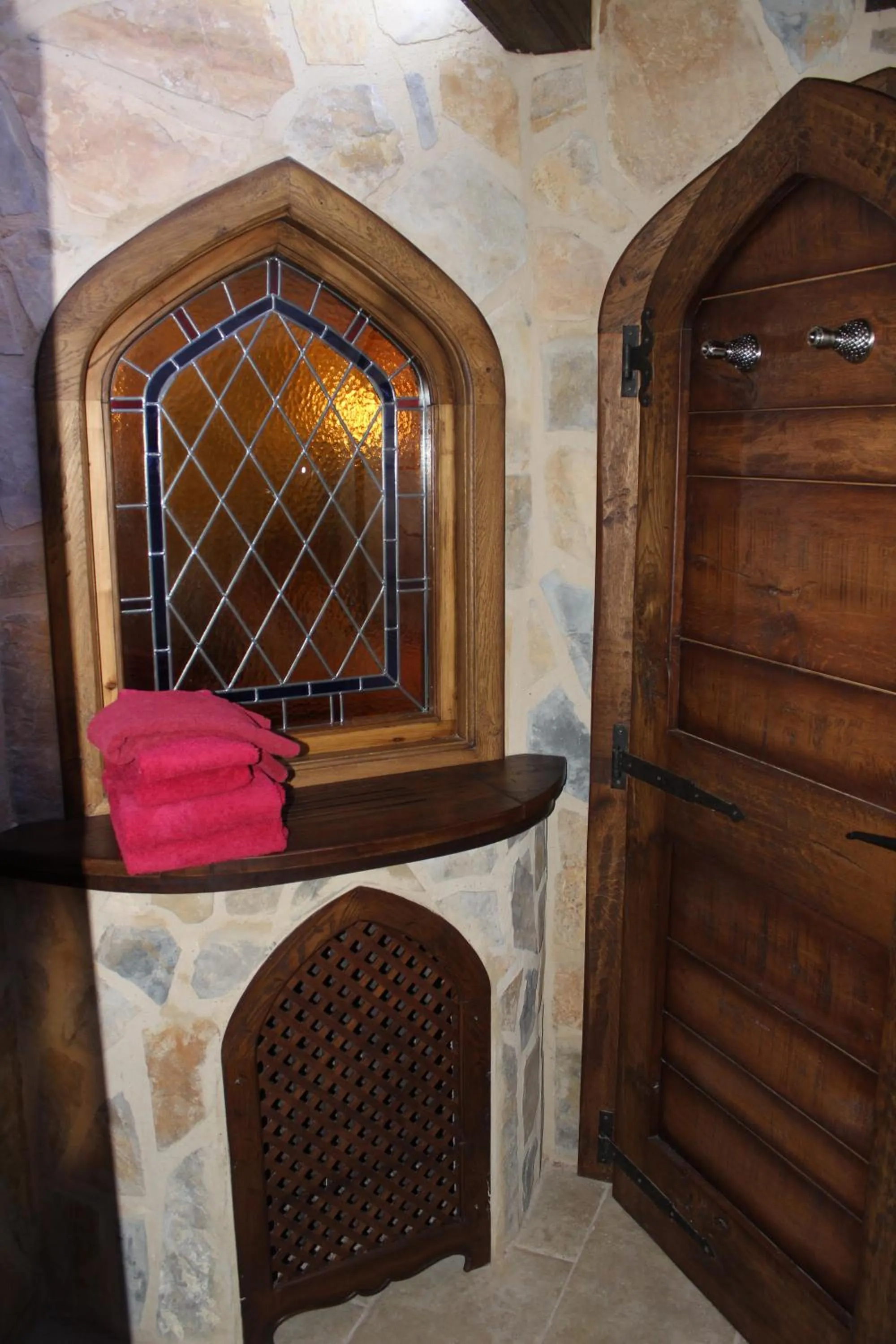 Decorative detail in Auberge Toison d'Or