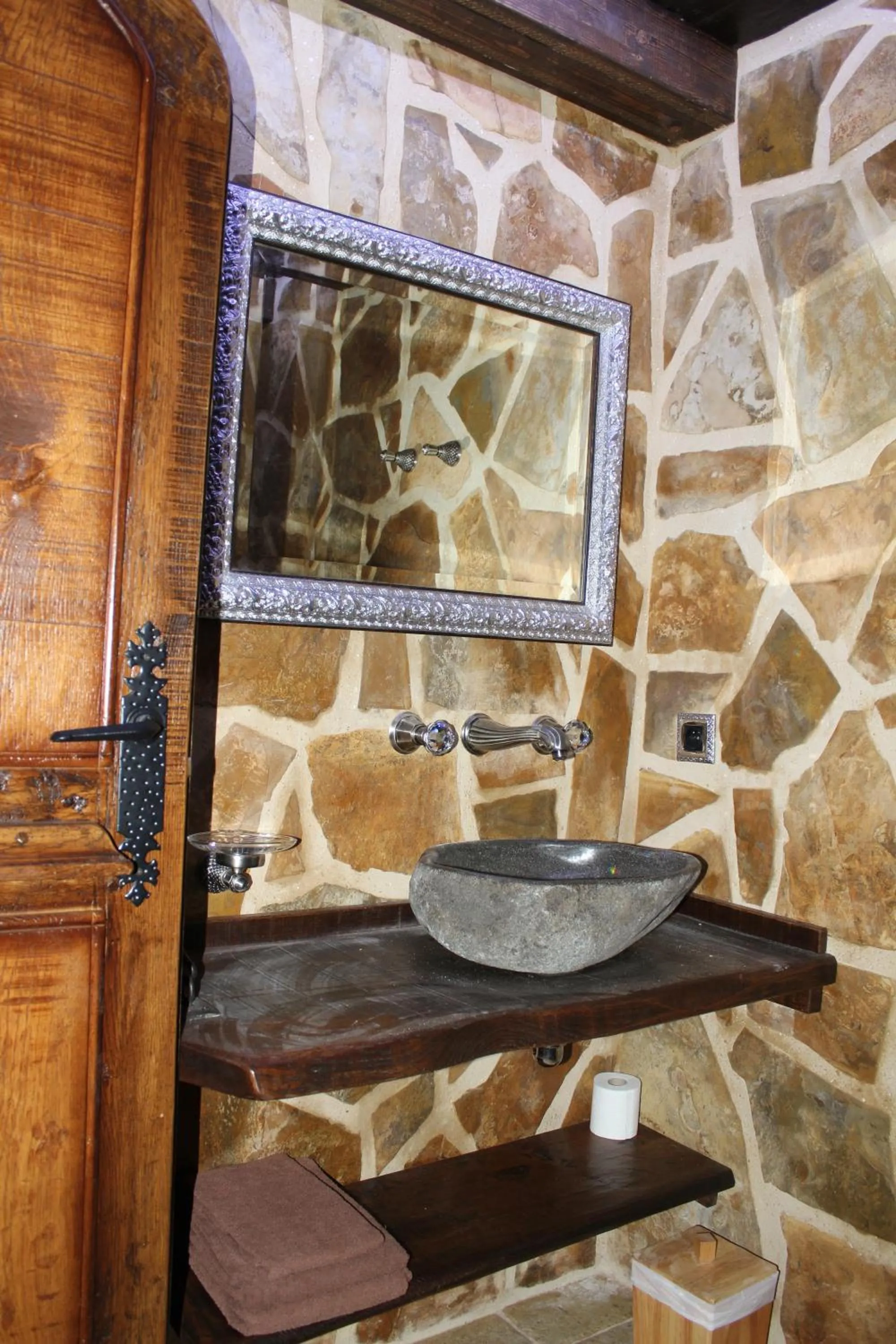 Photo of the whole room in Auberge Toison d'Or