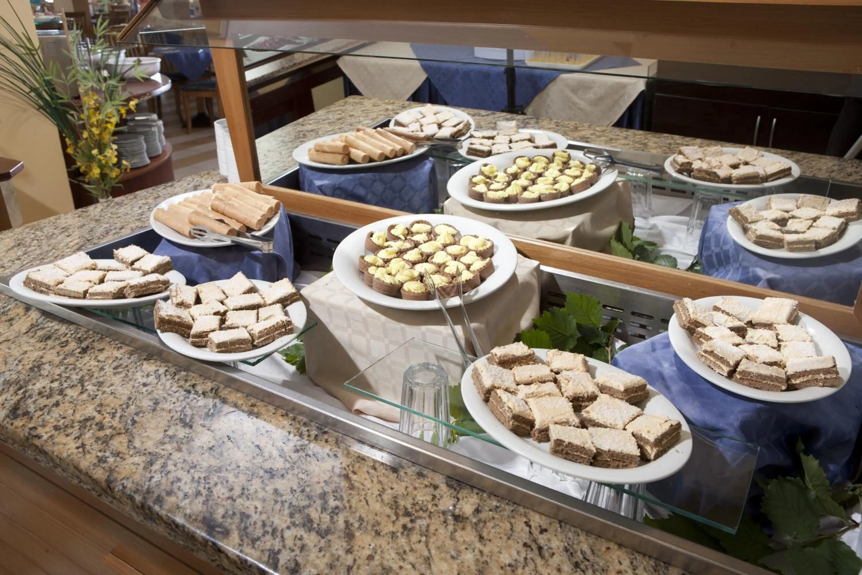 Food and drinks in Hotel Slavuna