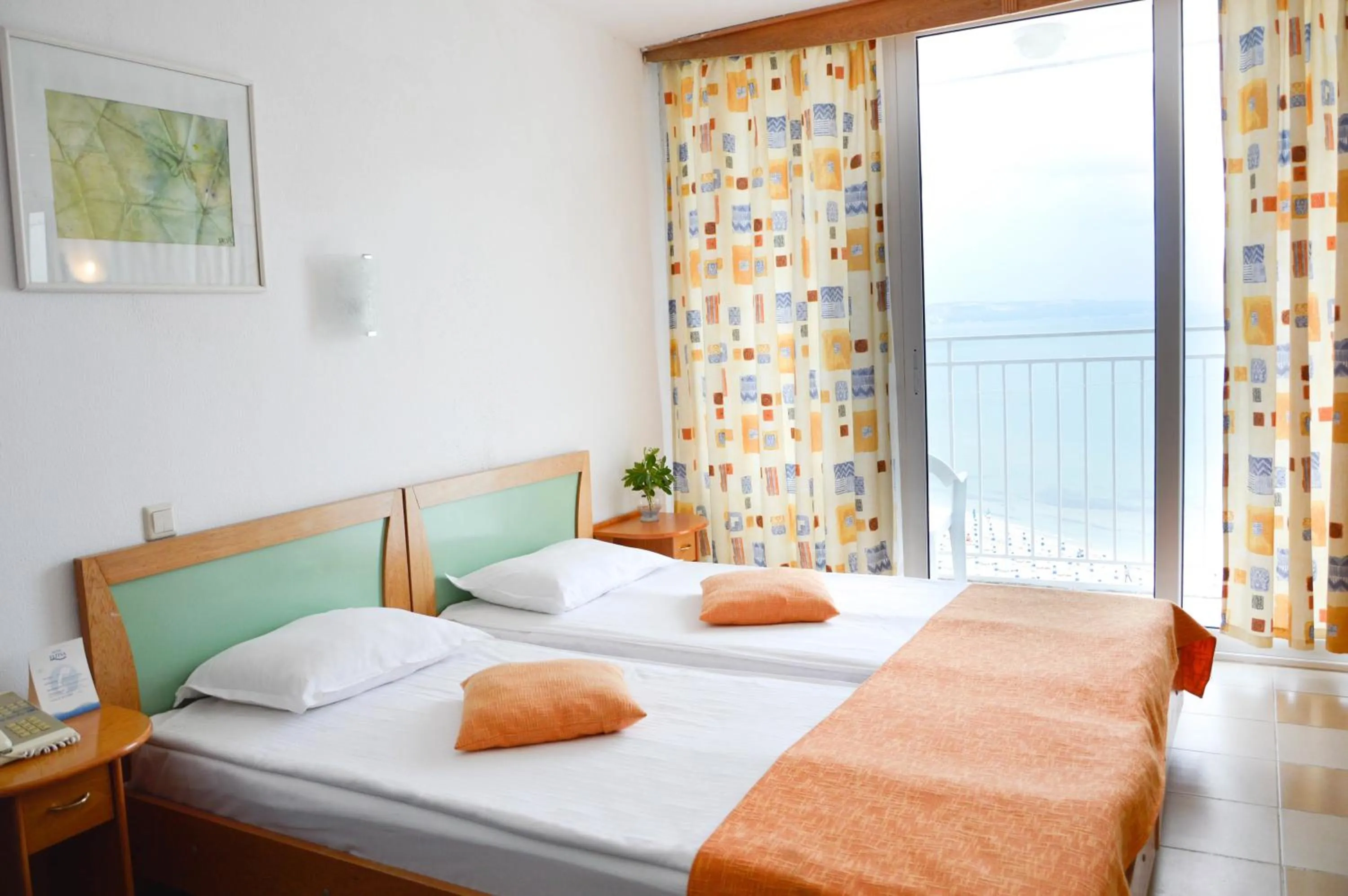 Photo of the whole room, Bed in Hotel Elitsa