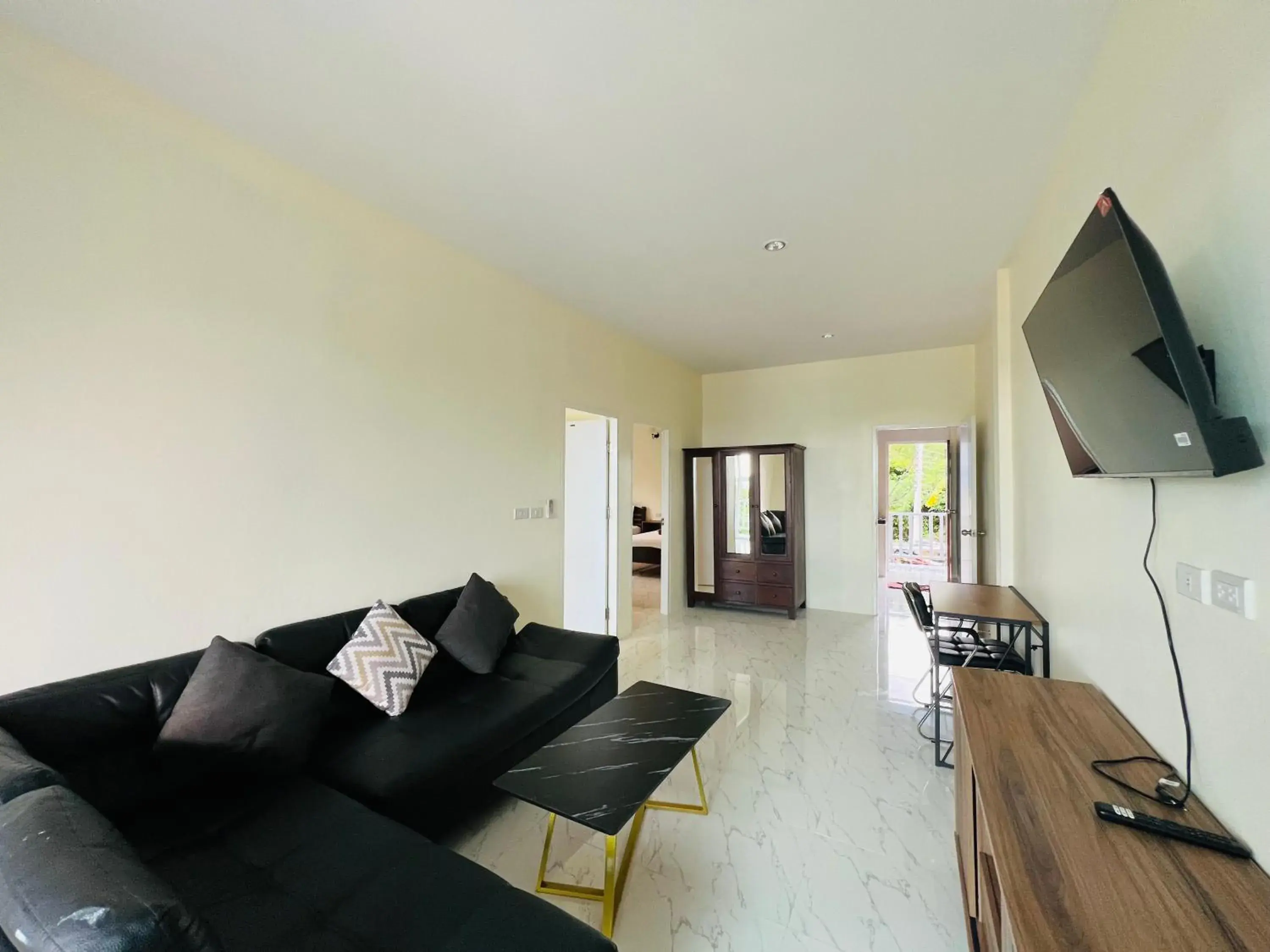 Living room in Tharathip Resort Koh Phangan - SHA Plus Living room in Tharathip Resort Koh Phangan - SHA Plus