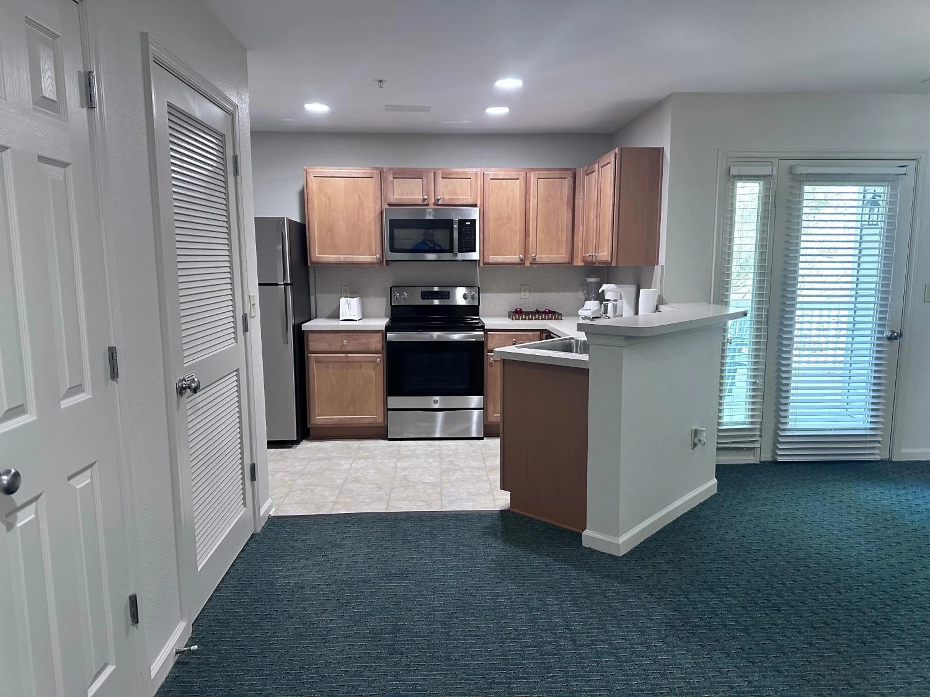 Kitchen or kitchenette in Vacation Village at Williamsburg