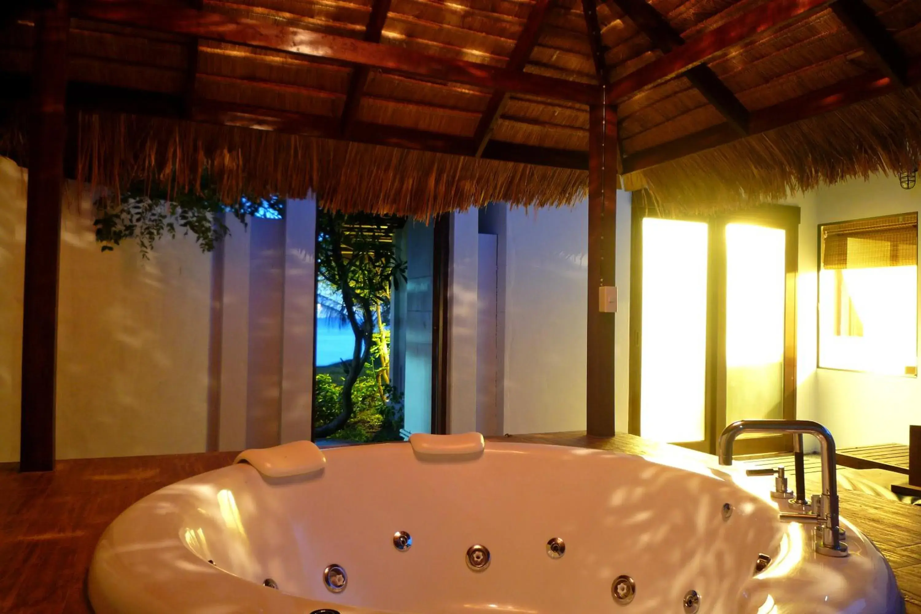 Sea view in Sarikantang Resort & Spa, Koh Phangan Sea view in Sarikantang Resort & Spa, Koh Phangan