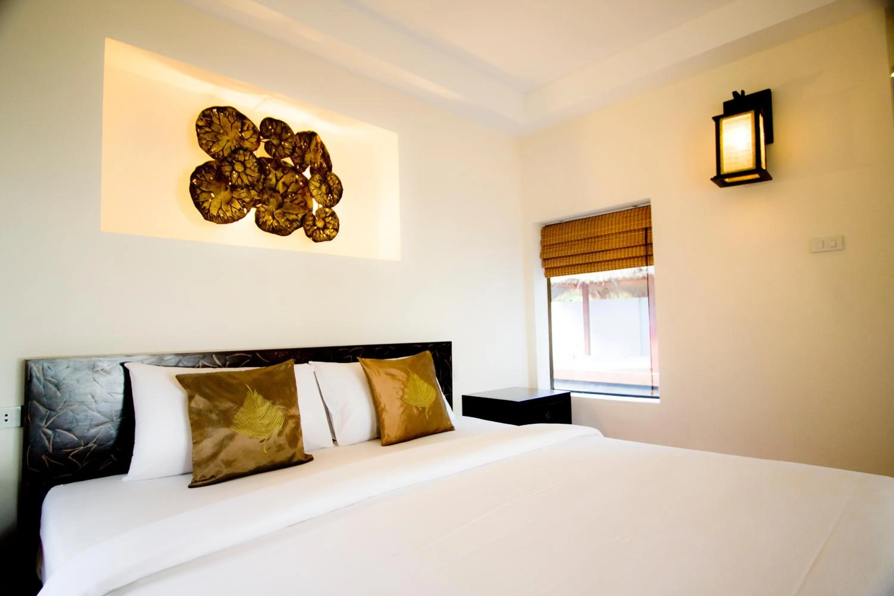 Bed in Sarikantang Resort & Spa, Koh Phangan