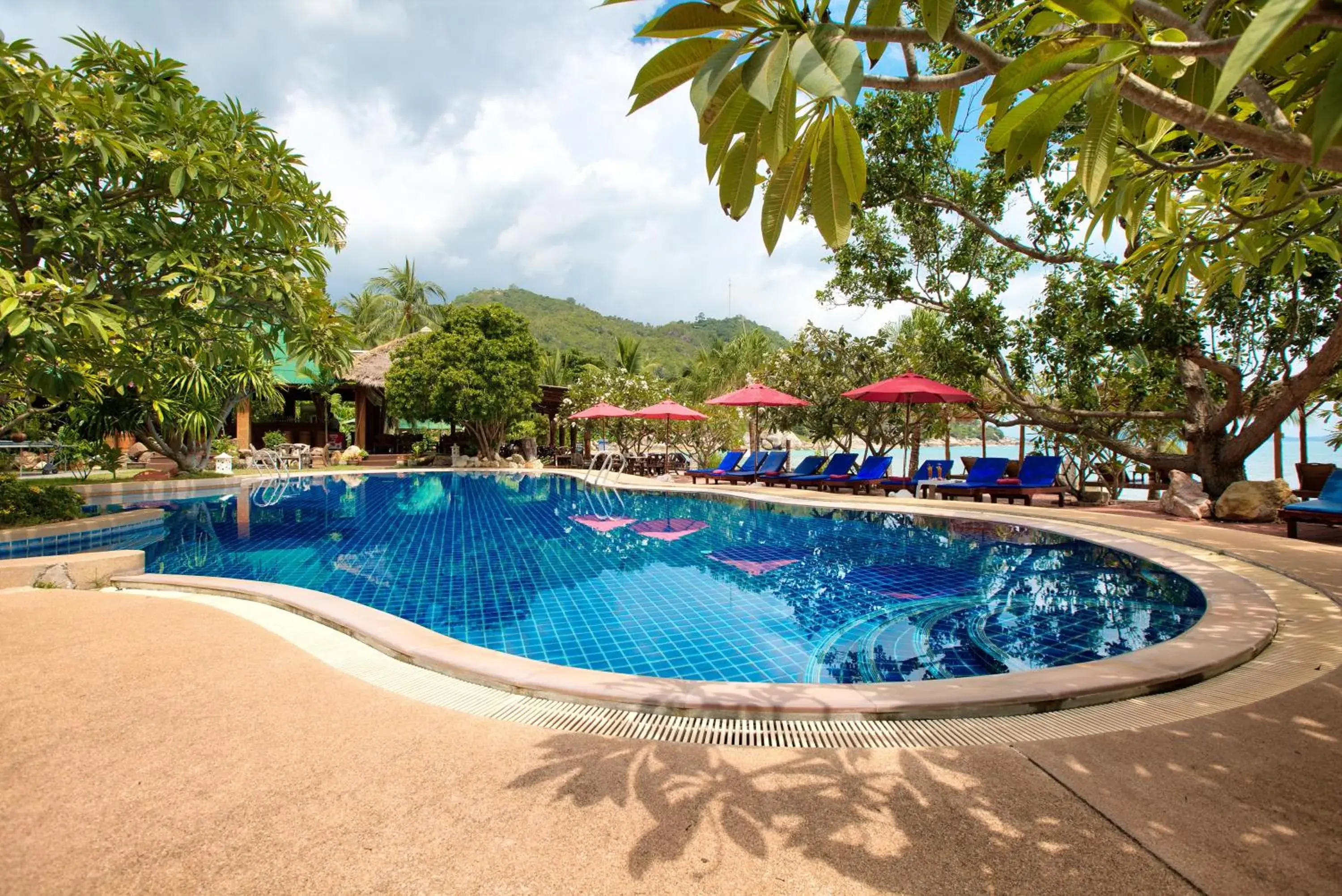 Swimming pool in Crystal Bay Yacht Club Beach Resort Swimming pool in Crystal Bay Yacht Club Beach Resort