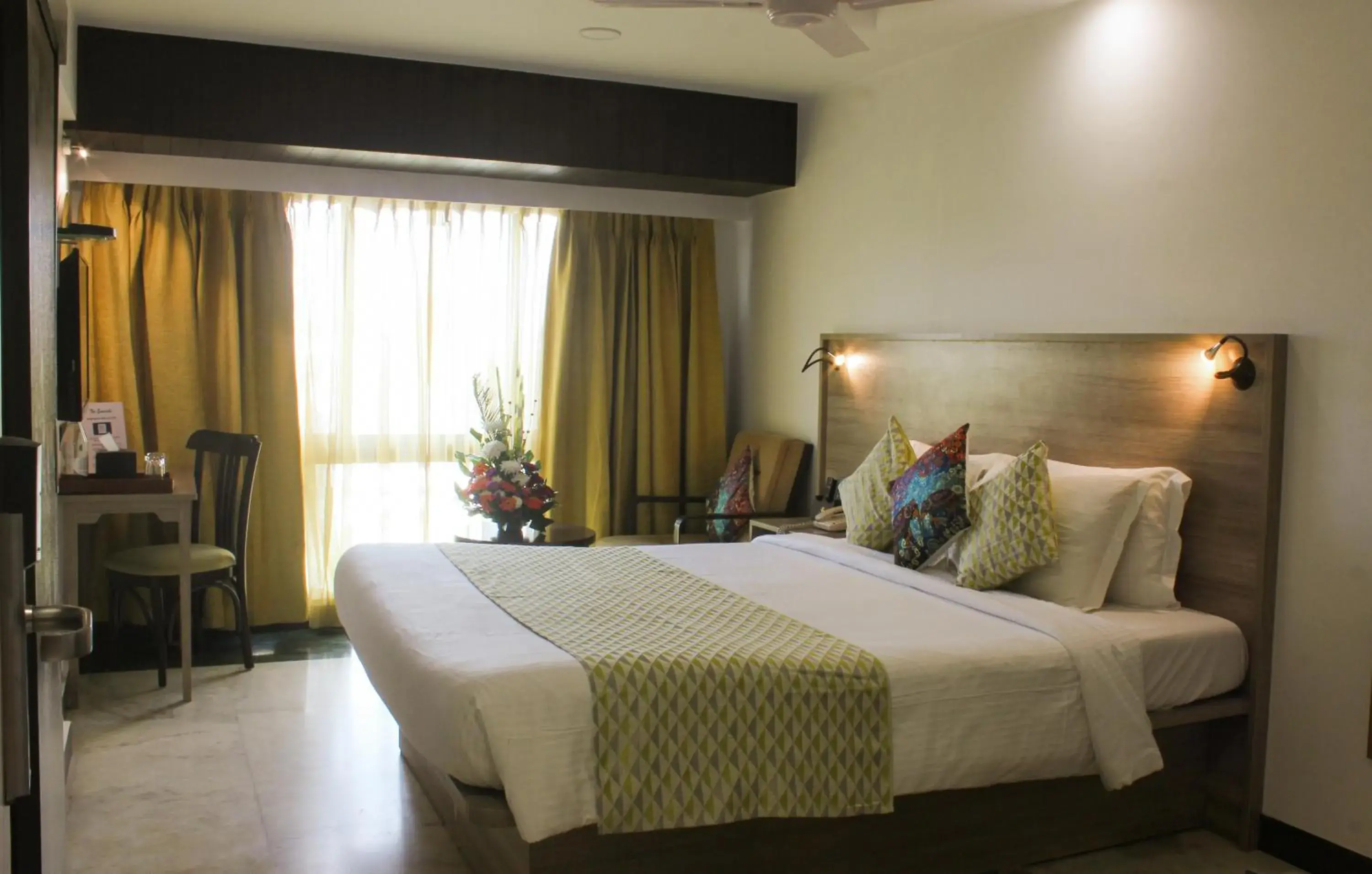 Photo of the whole room, Bed in Regenta Place The Emerald Photo of the whole room, Bed in Regenta Place The Emerald