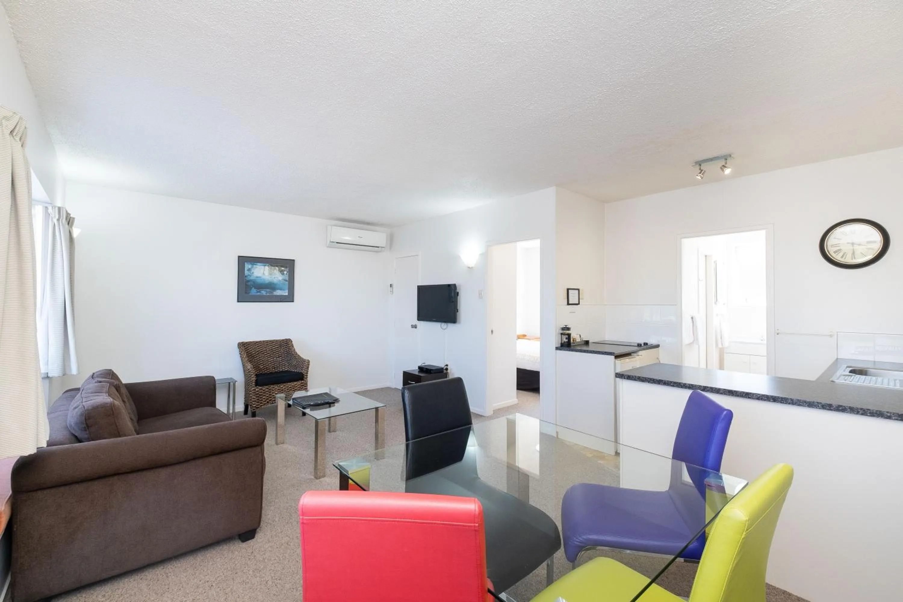 Kitchen or kitchenette in Chevron Motel