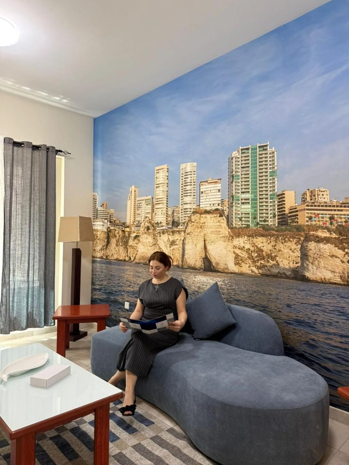 Living room in Al Raya Hotel Apartments