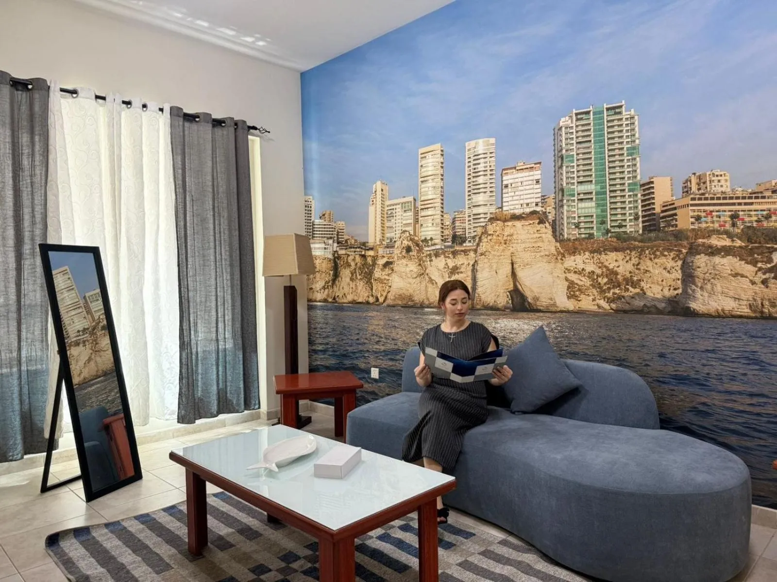 Living room in Al Raya Hotel Apartments