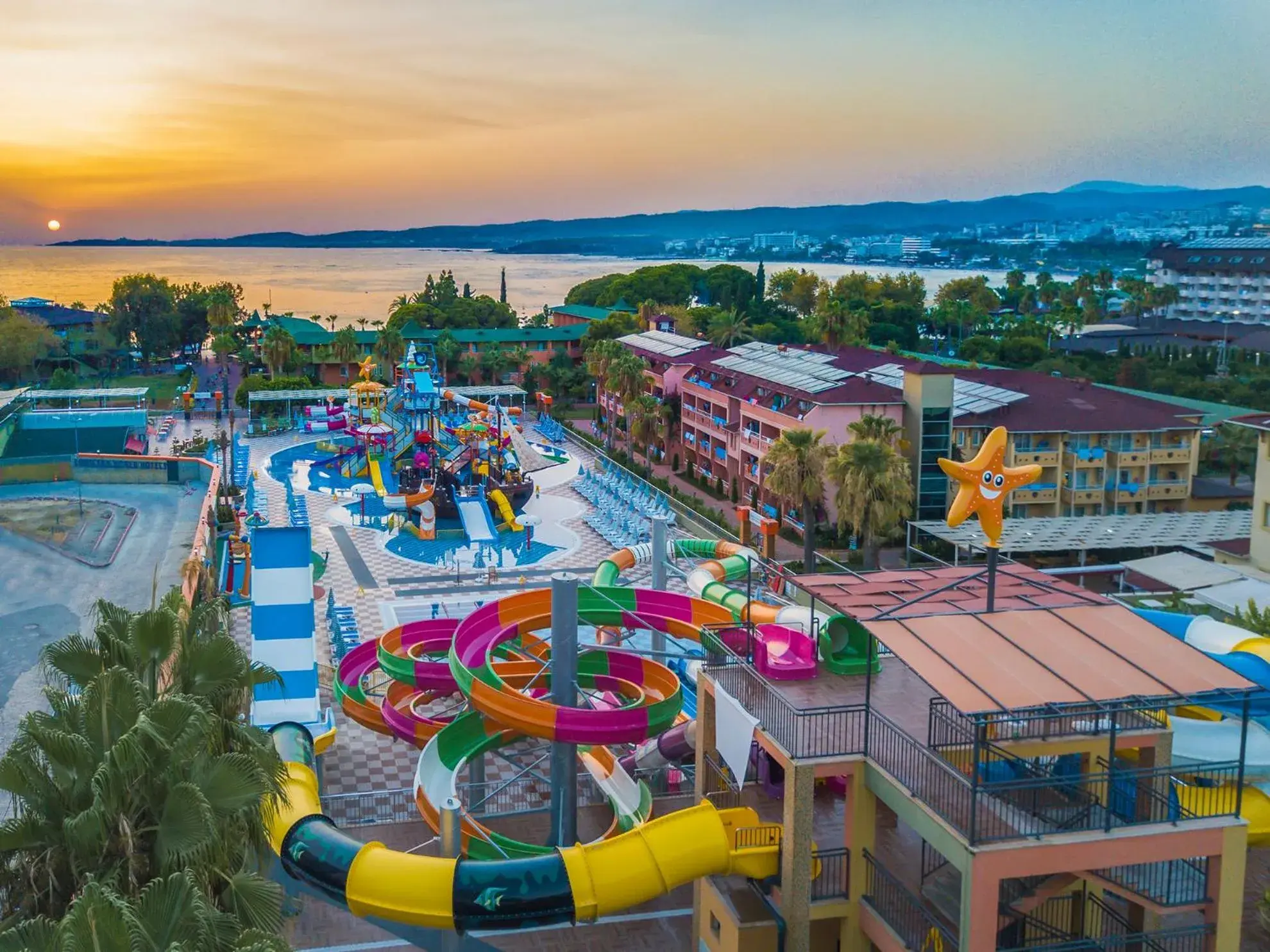 Aqua park, Water Park in Lonicera World - Ultra All Inclusive