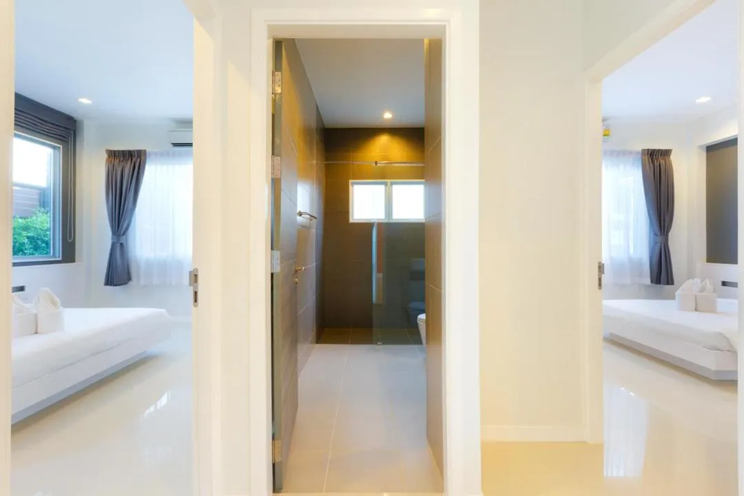 Bathroom in Hideaway Pool Villa S126