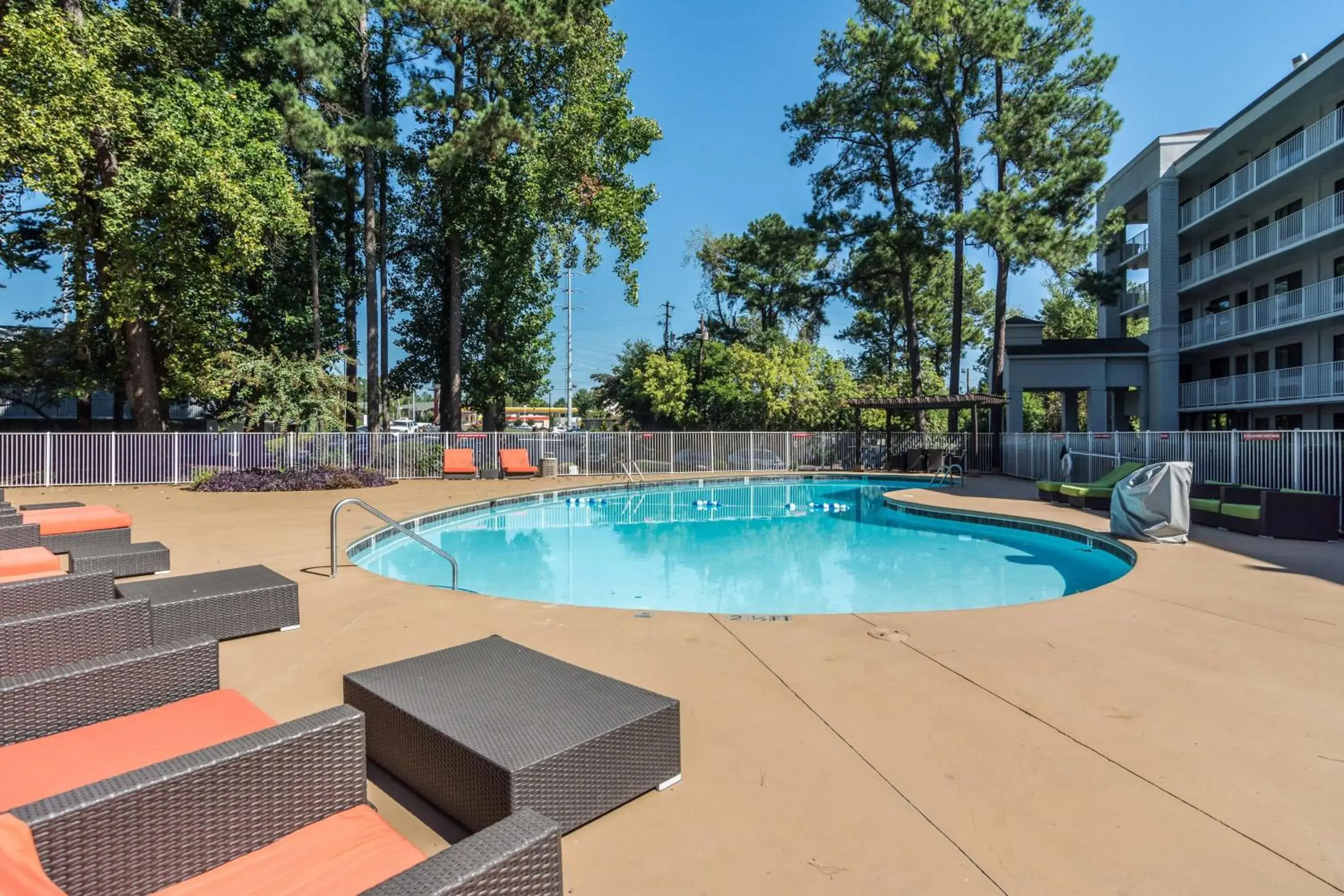 Day, Swimming Pool in Studio 6-Marietta, GA - Atlanta