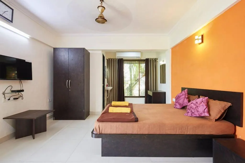 Bed in Sea Land Kihim