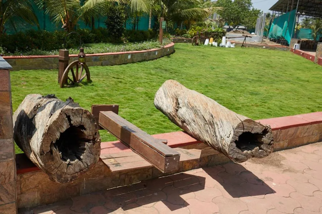 Garden in Sea Land Kihim