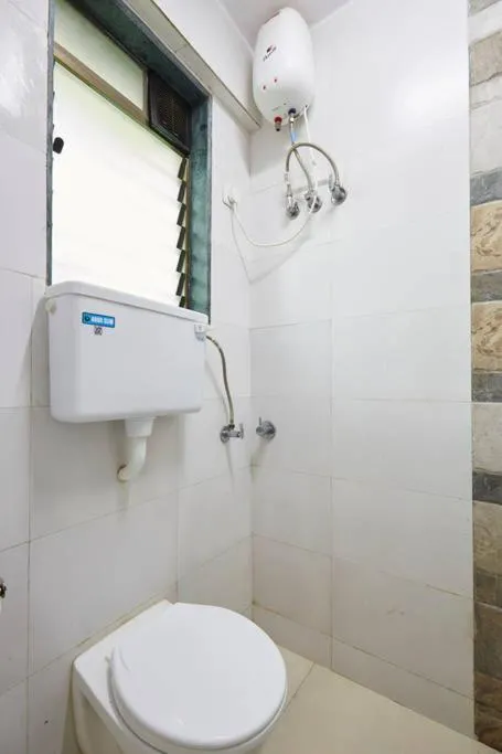 Toilet in Sea Land Kihim