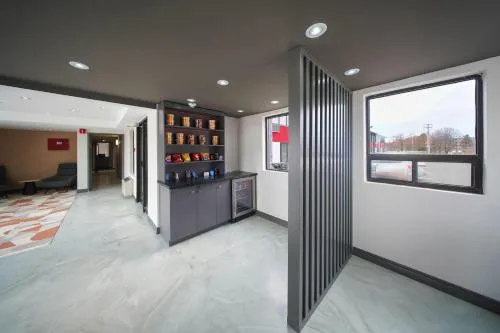 Ramada by Wyndham Kingston