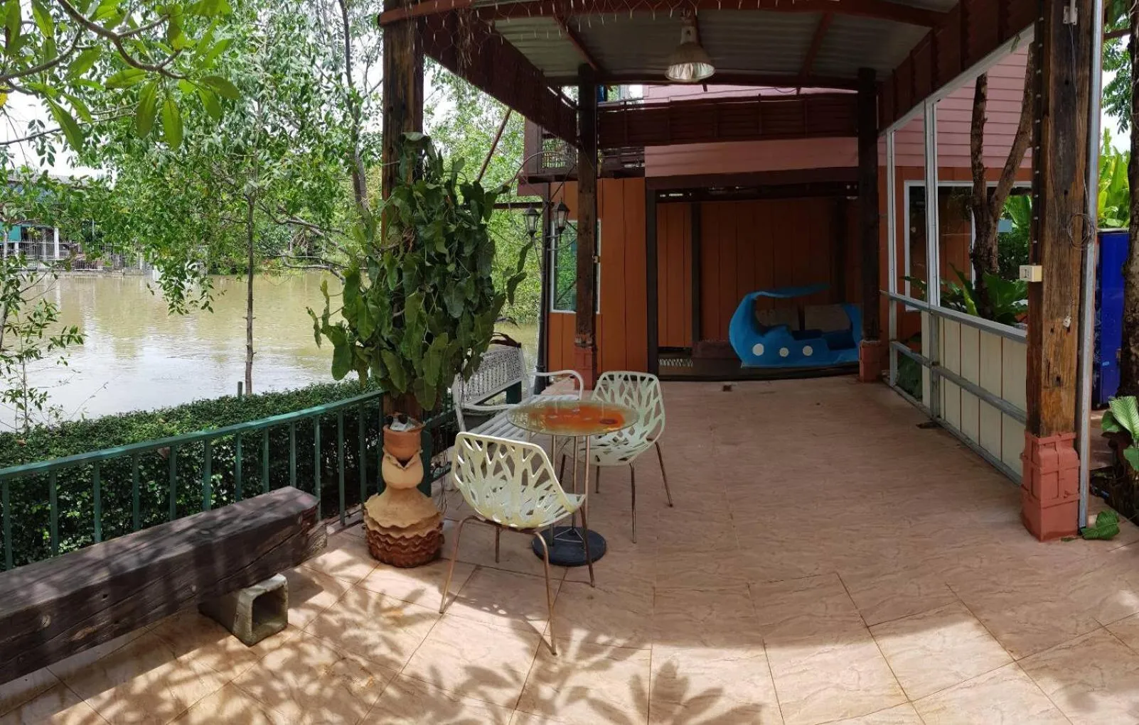 Balcony/Terrace in Nung Ni Bang Khon Thi Resort