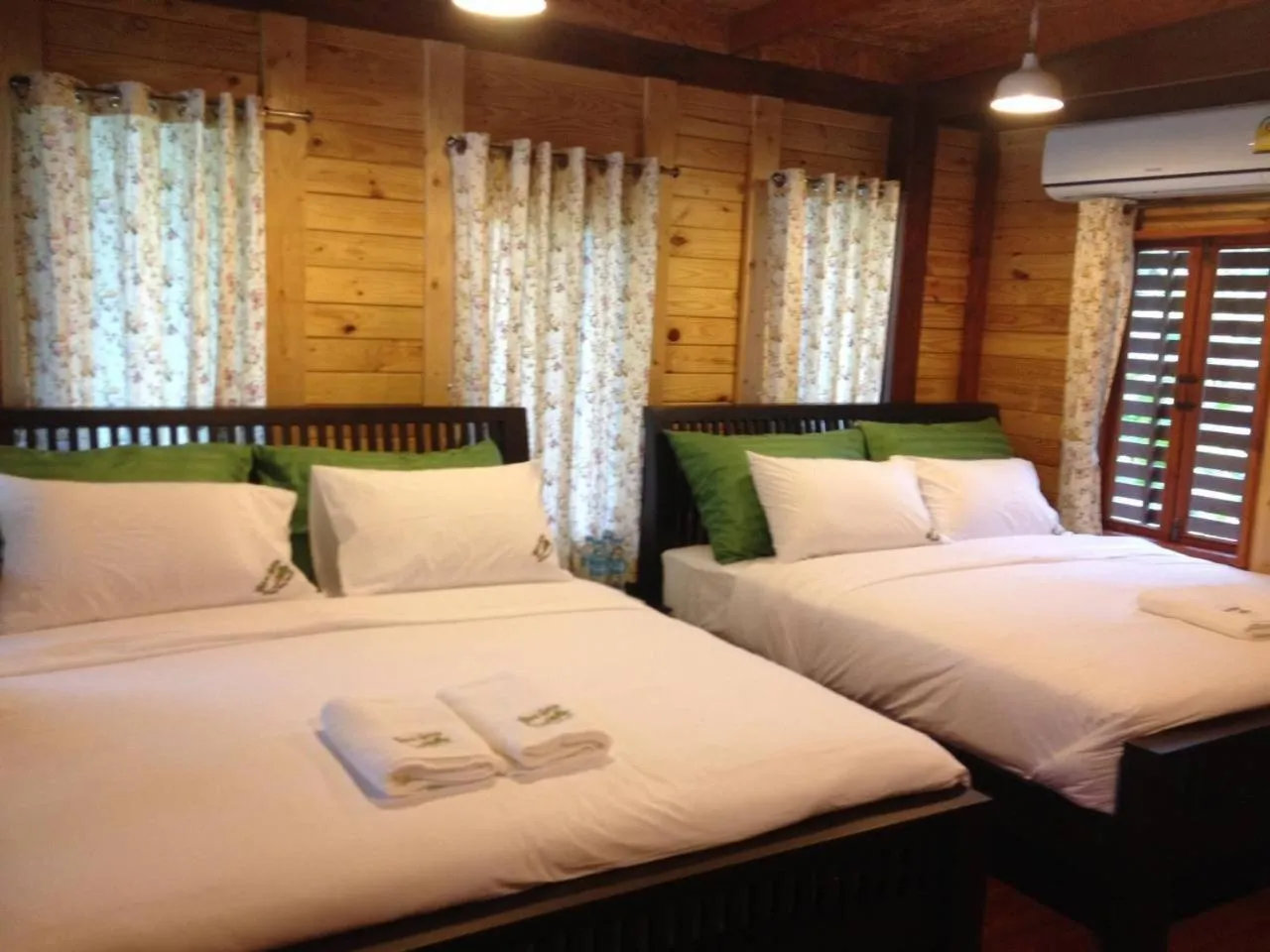 Bed in Nung Ni Bang Khon Thi Resort